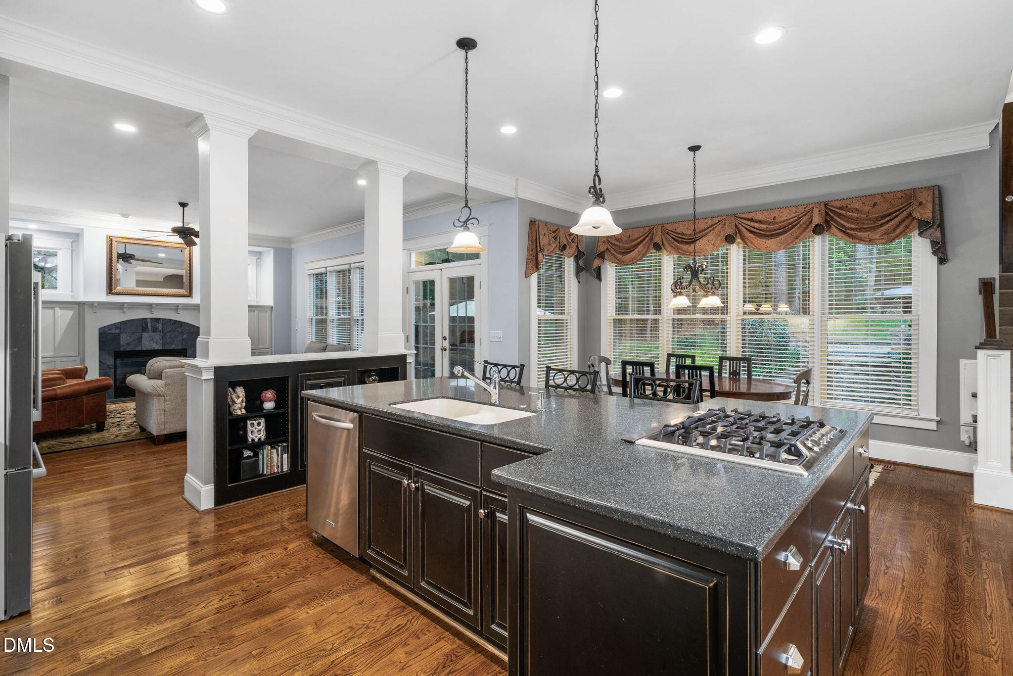 203 Walford Way