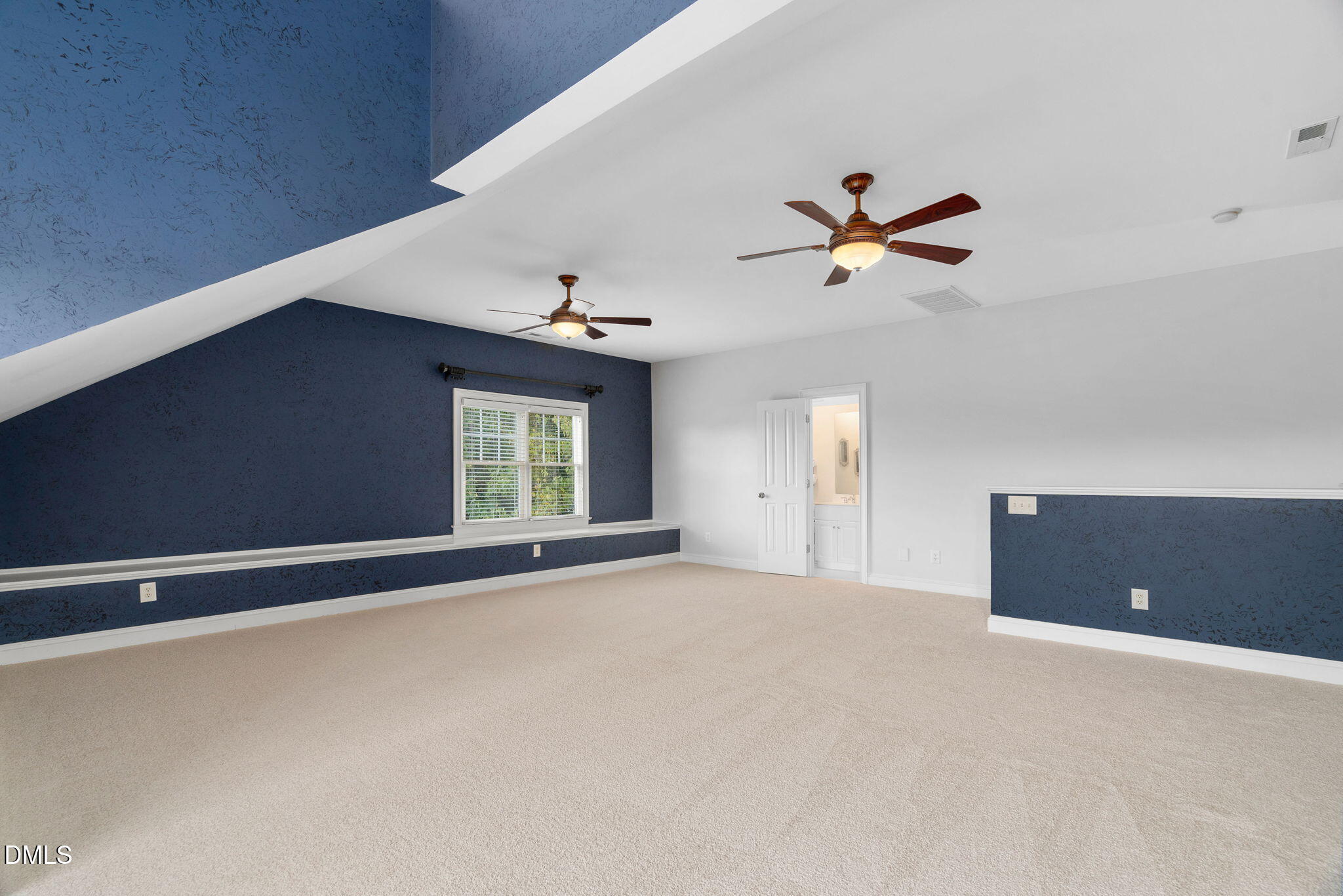 203 Walford Way