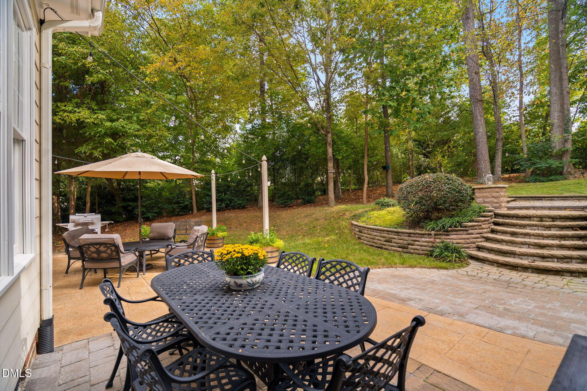 203 Walford Way