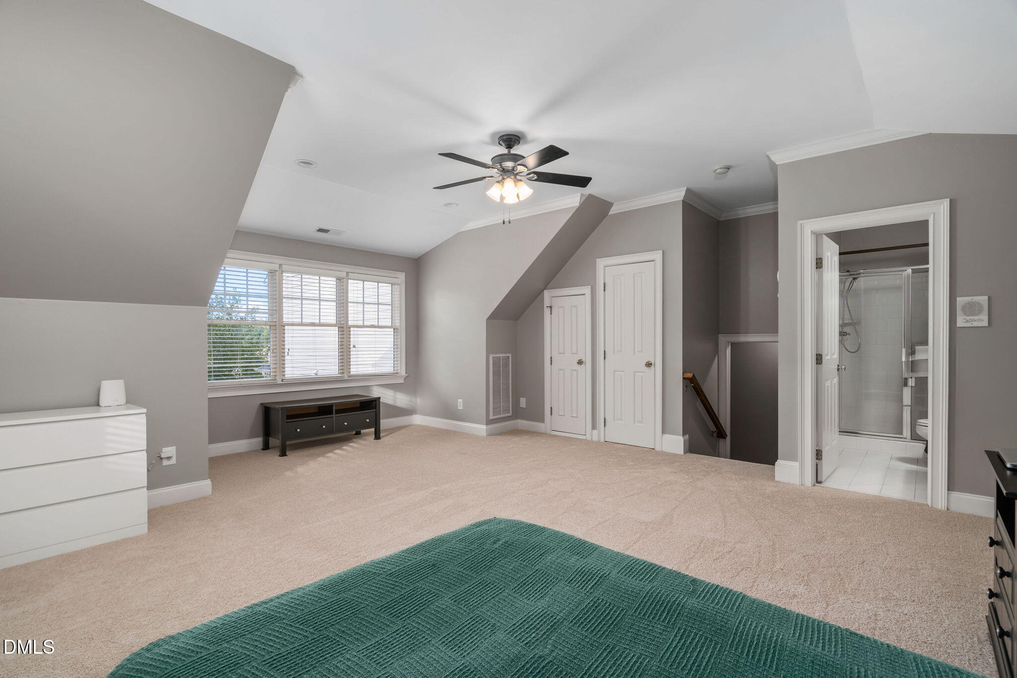 203 Walford Way