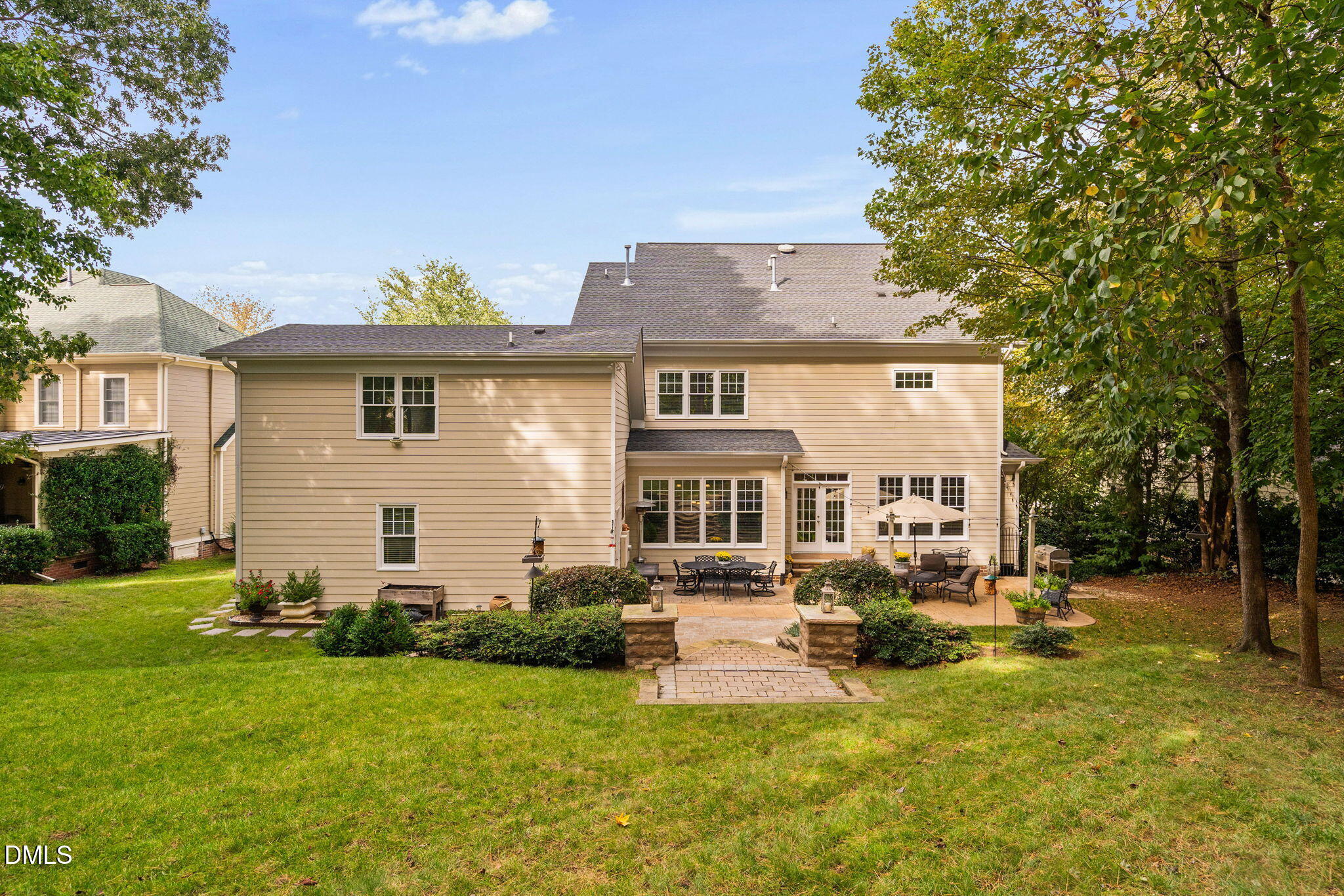 203 Walford Way