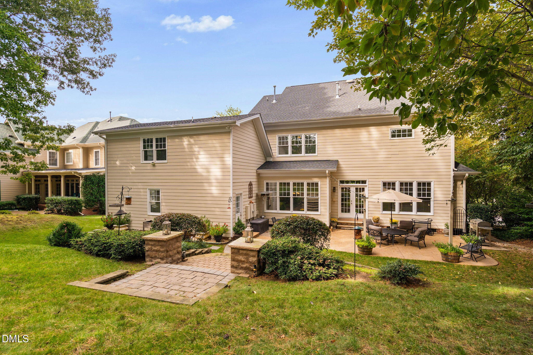 203 Walford Way