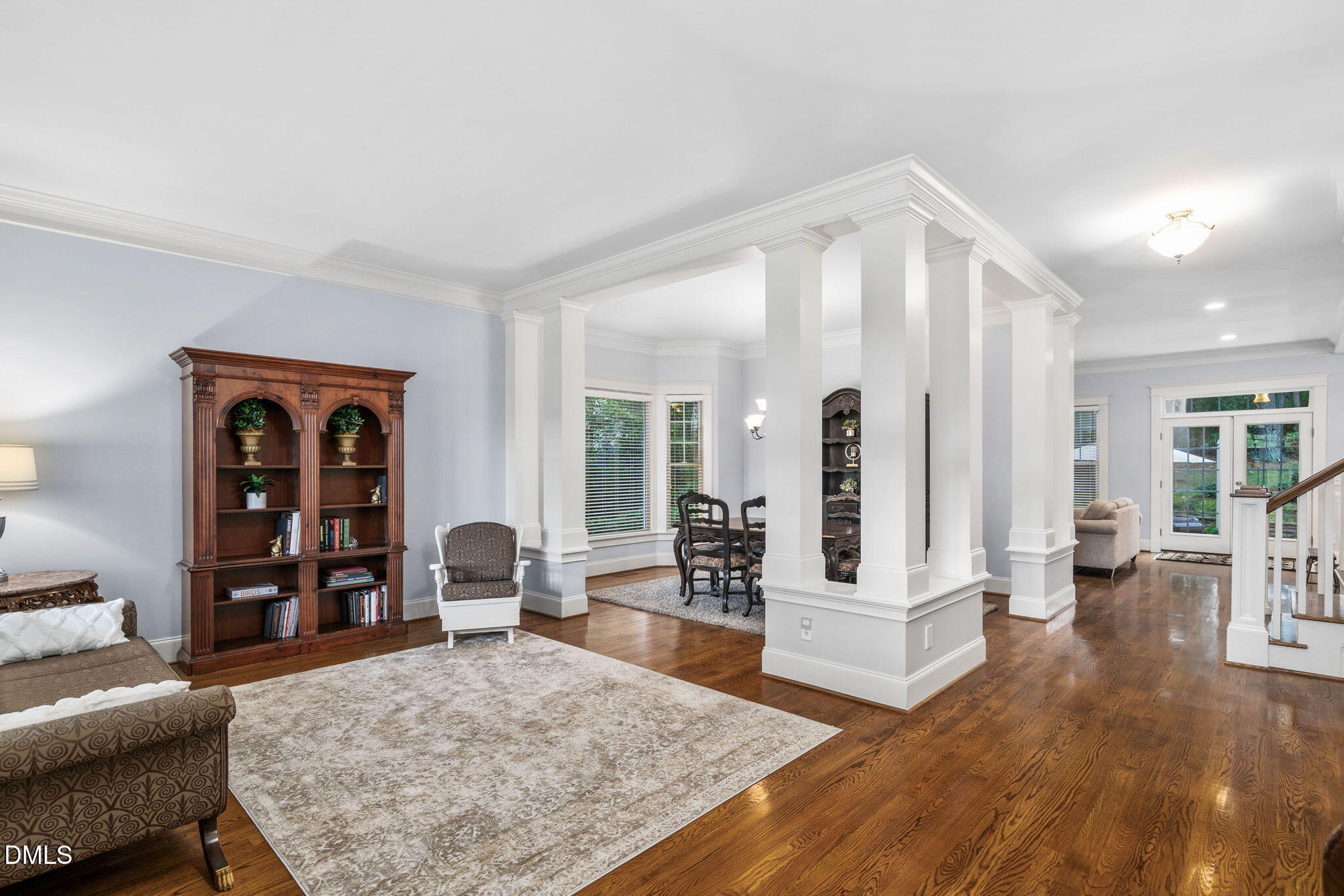 203 Walford Way