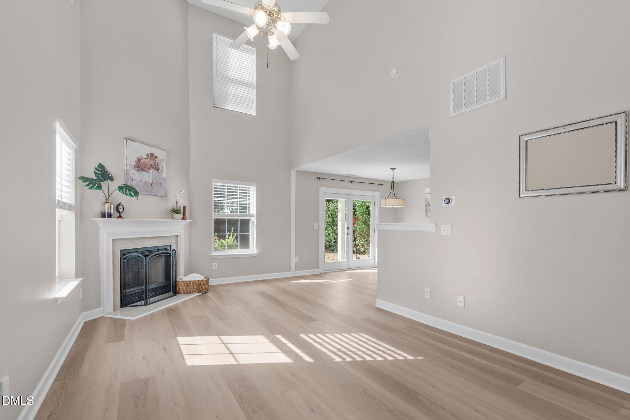 201 Adefield Lane