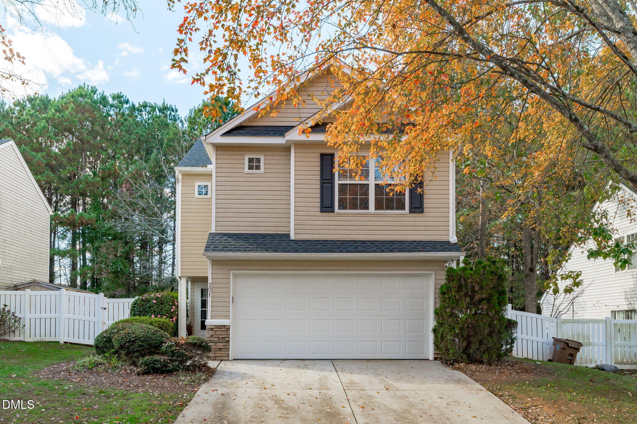 201 Adefield Lane