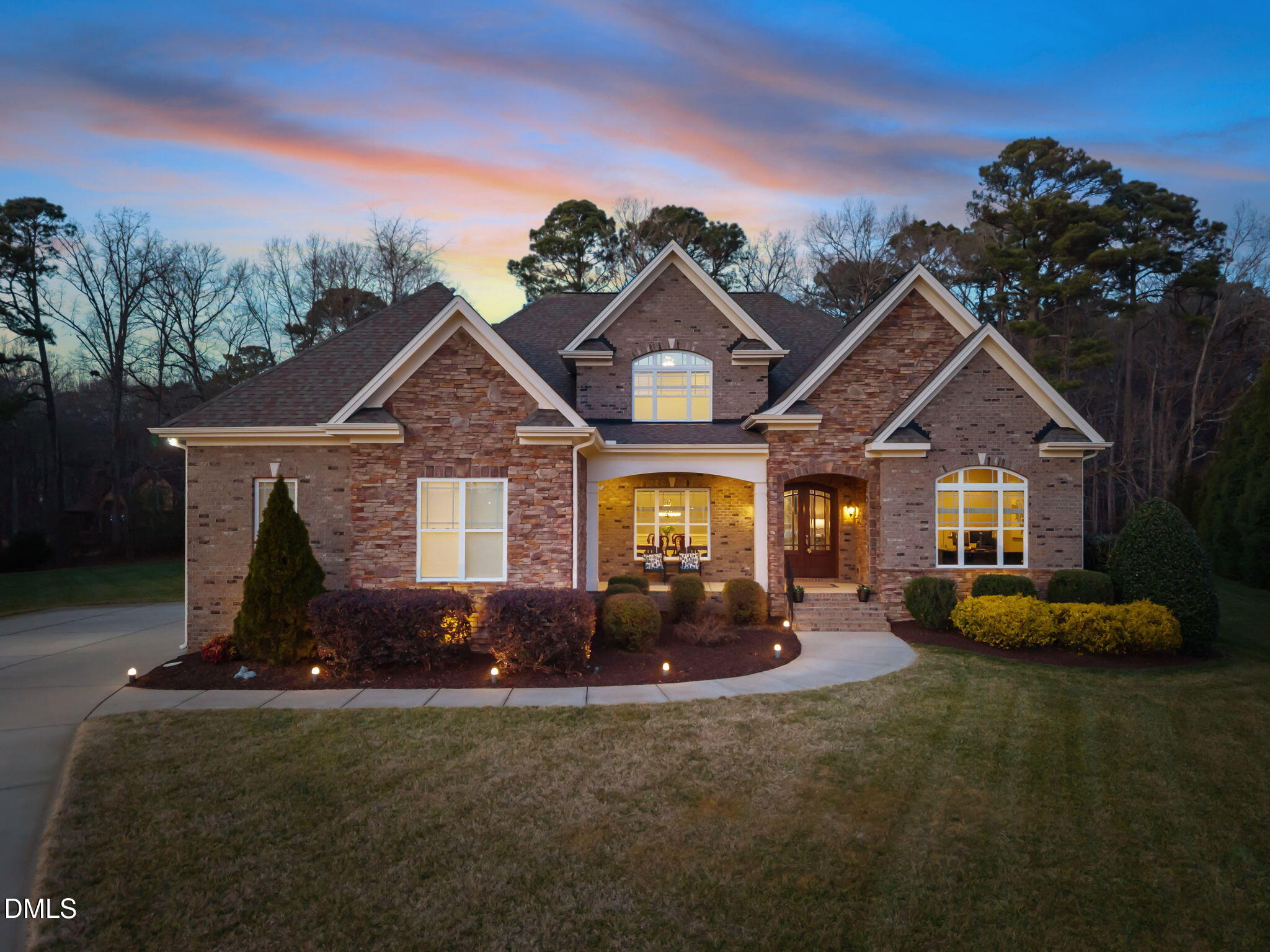 5700 Accipiter Court