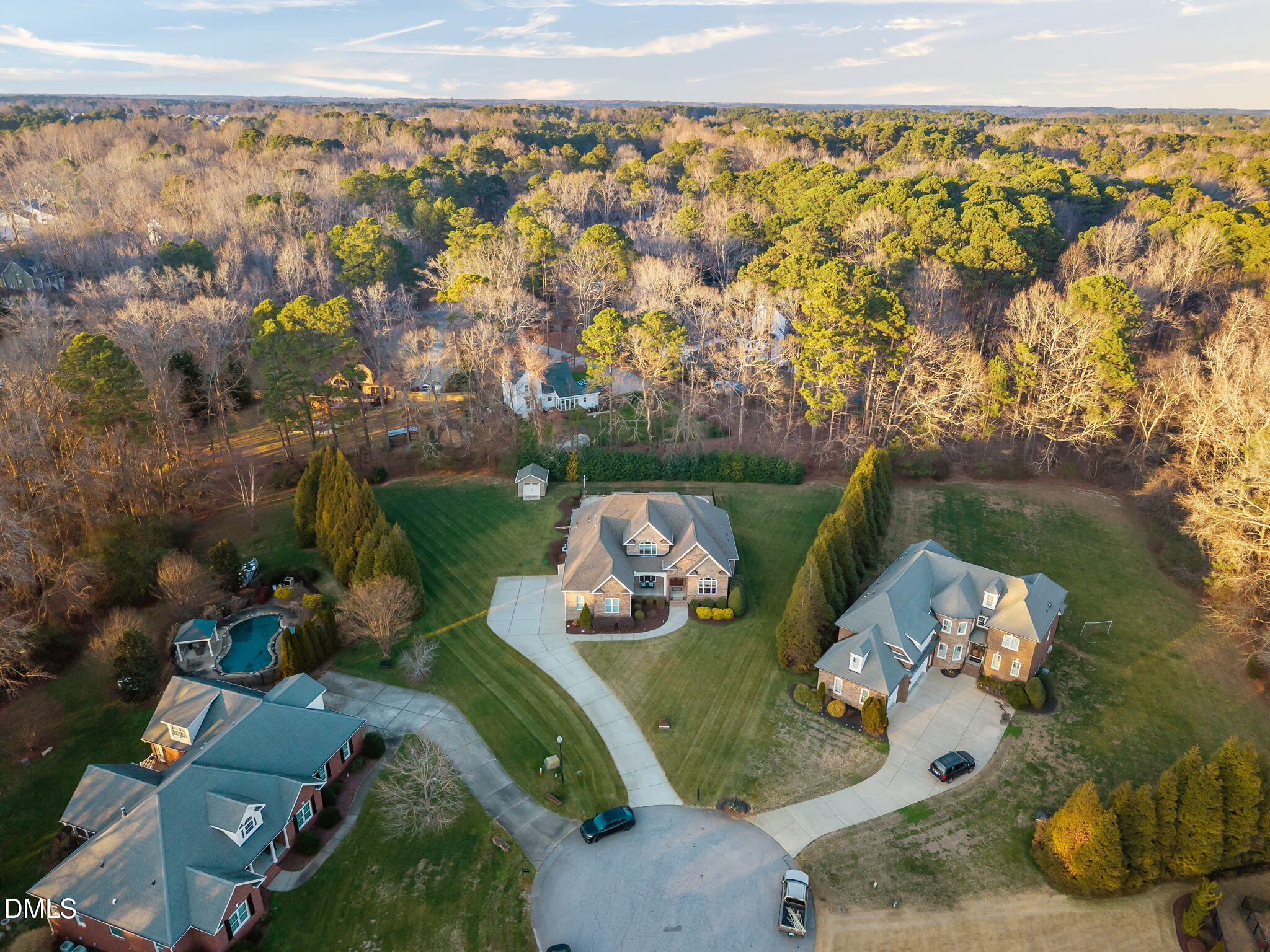 5700 Accipiter Court