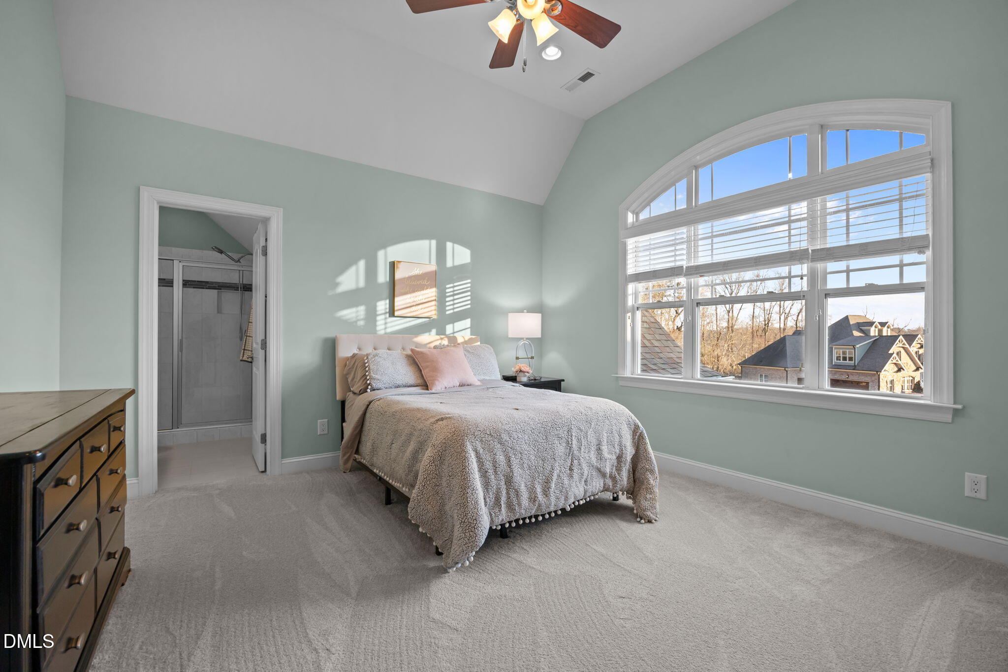 5700 Accipiter Court