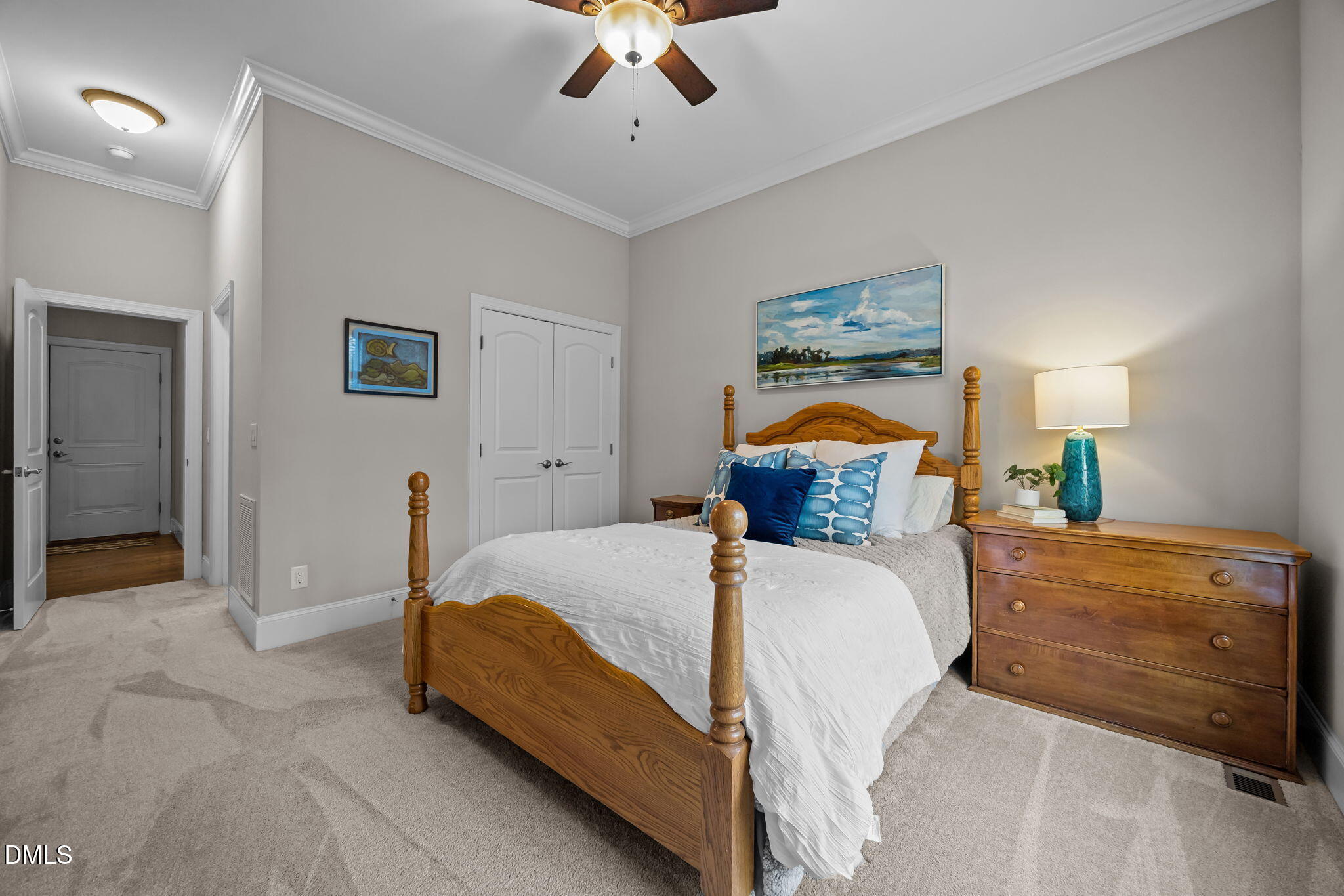 5700 Accipiter Court