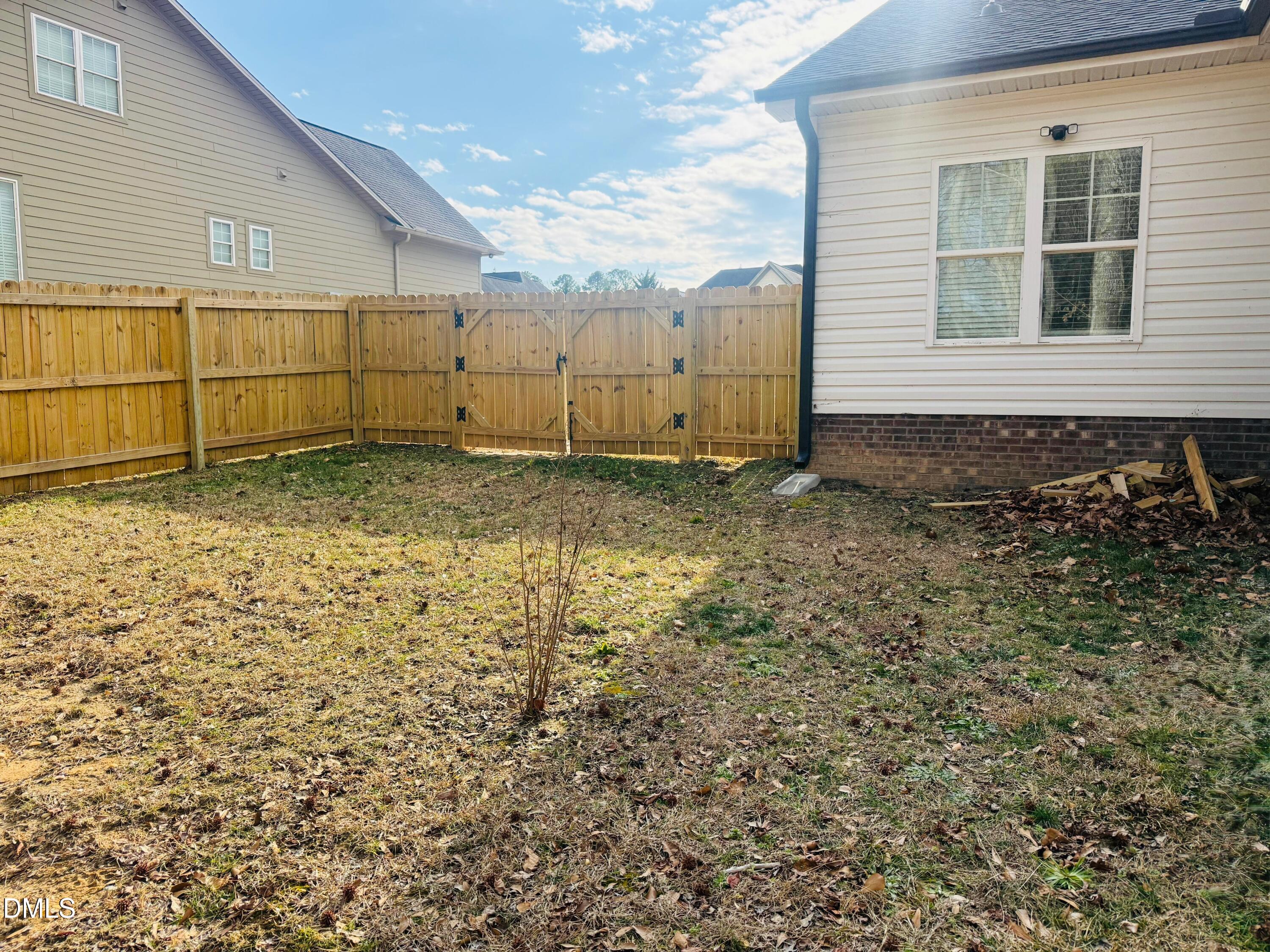 228 Ridgemoore Court