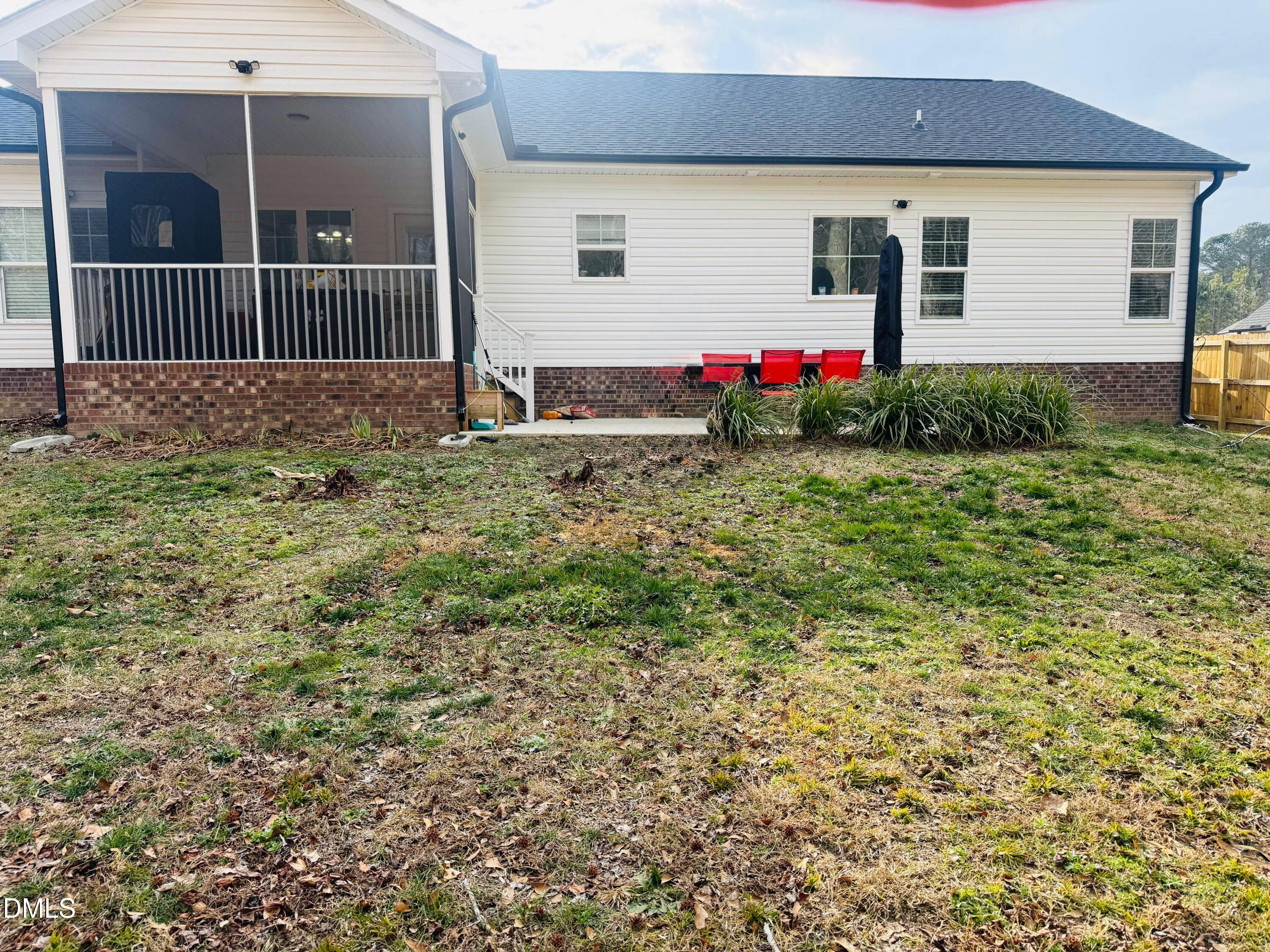 228 Ridgemoore Court