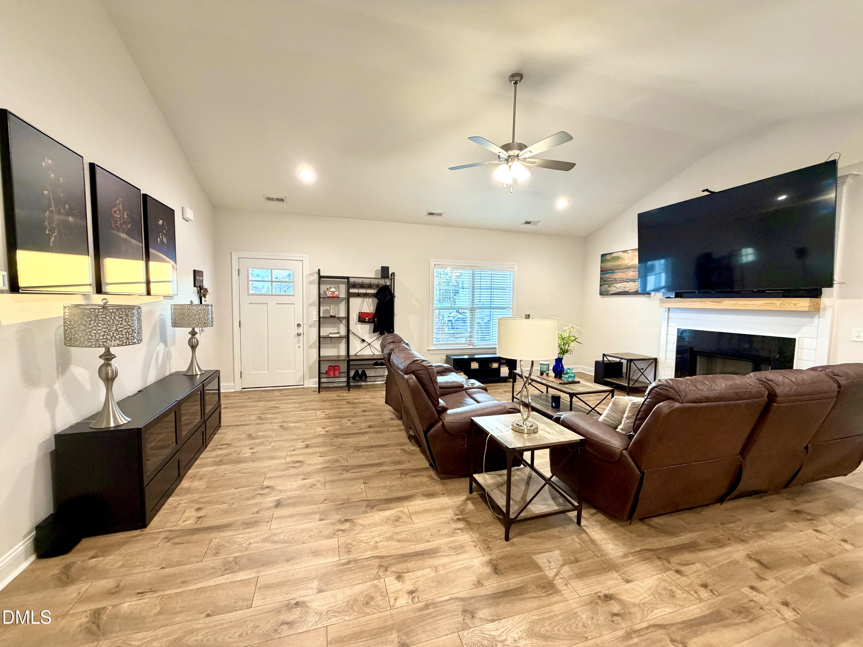 228 Ridgemoore Court