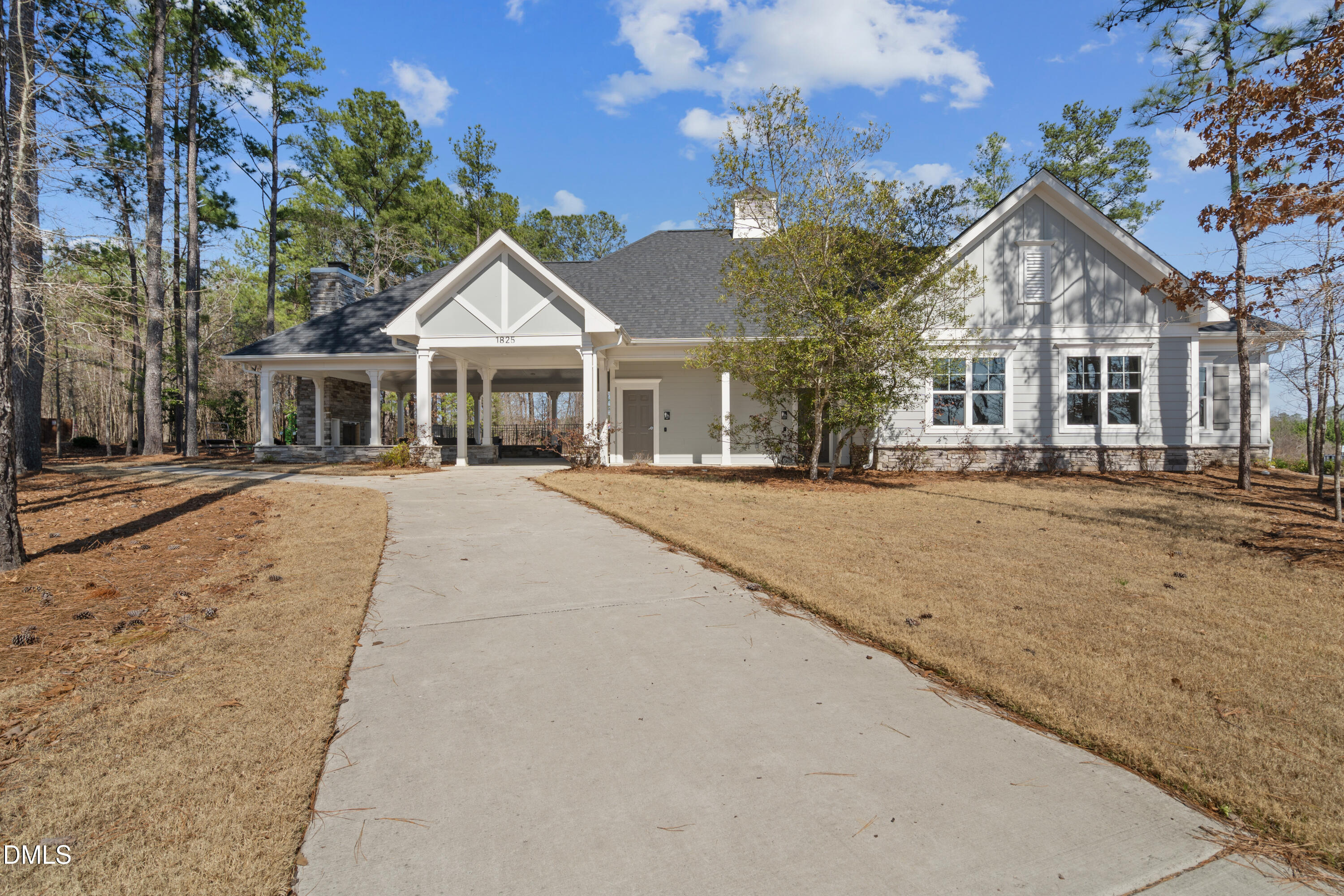 2433 Nassau Trace