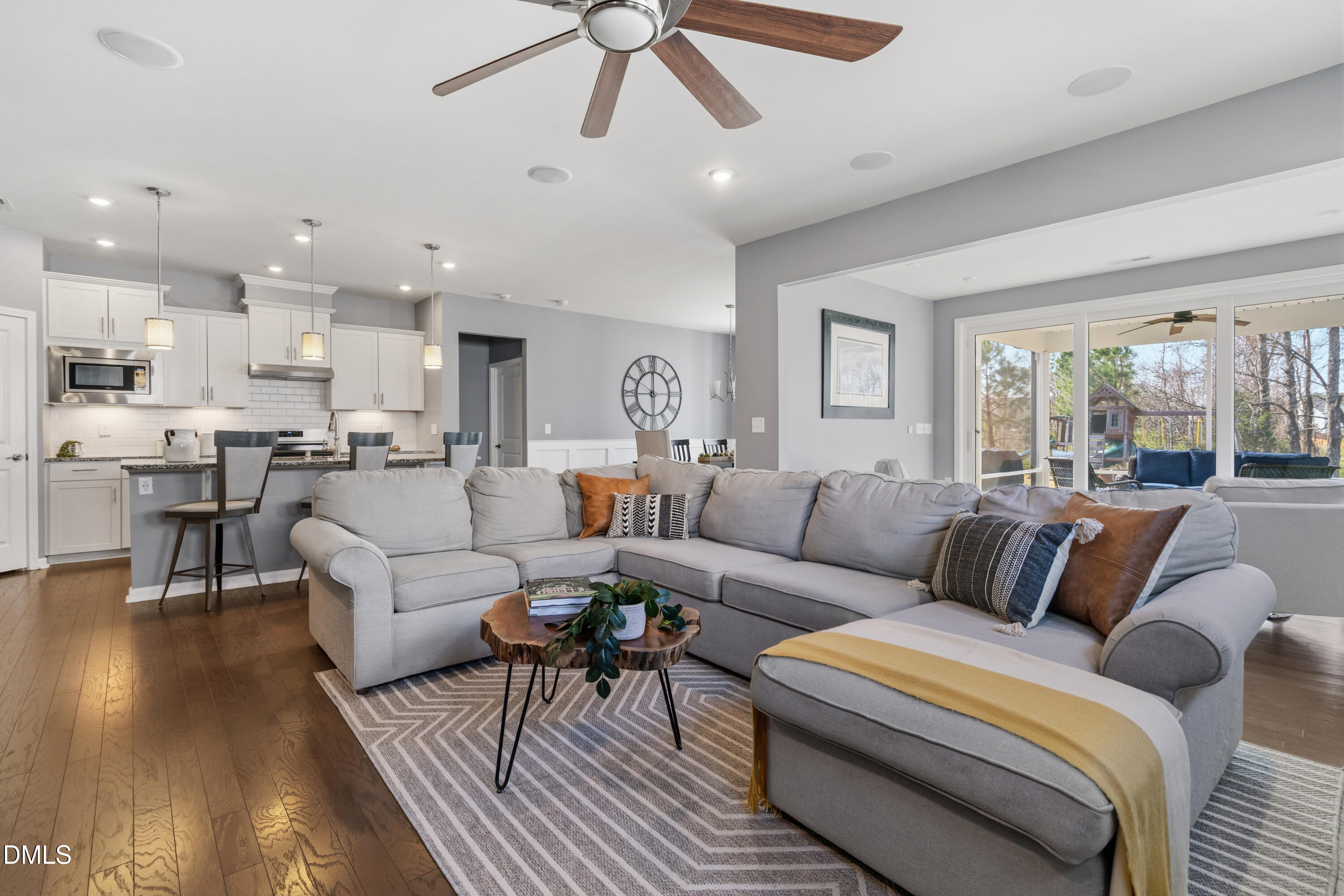 2433 Nassau Trace