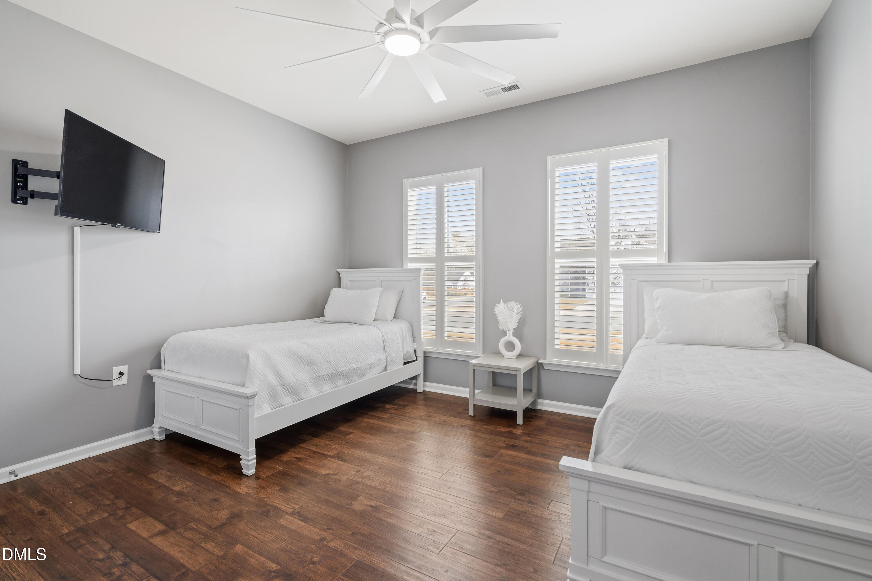 2433 Nassau Trace