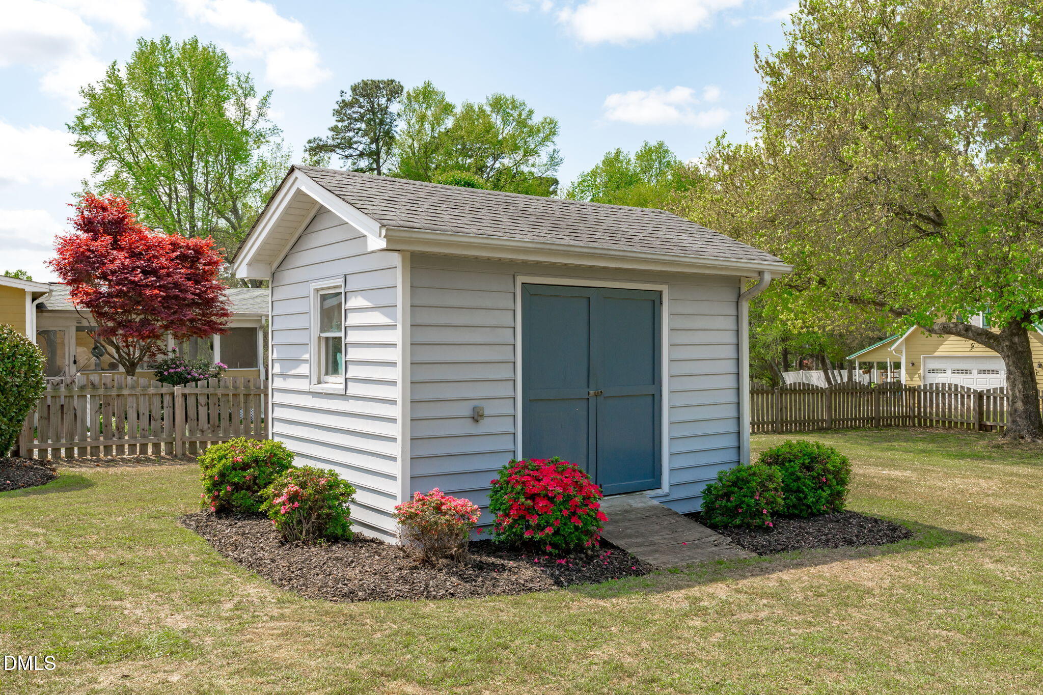 4828 Frankie Road