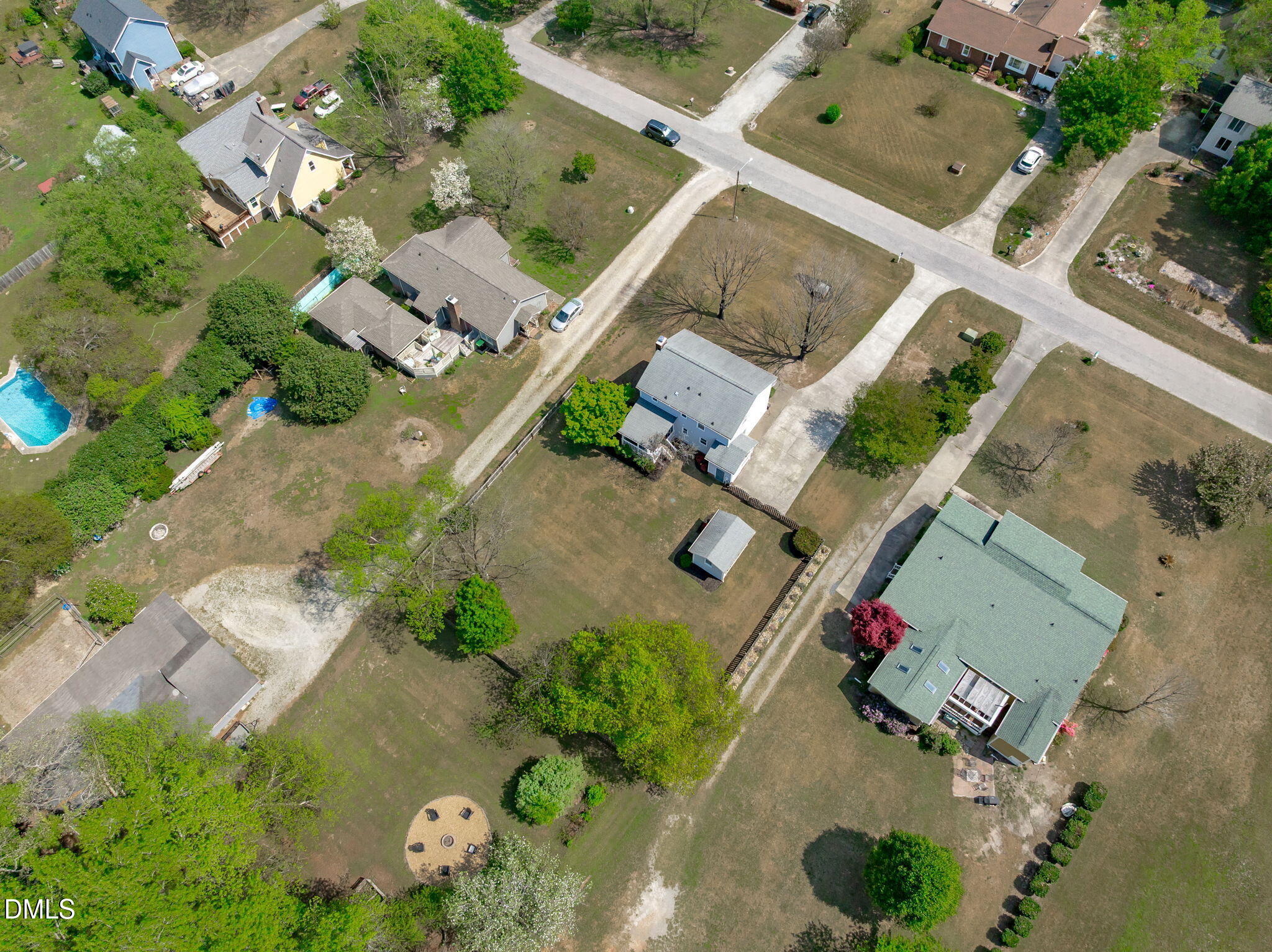 4828 Frankie Road