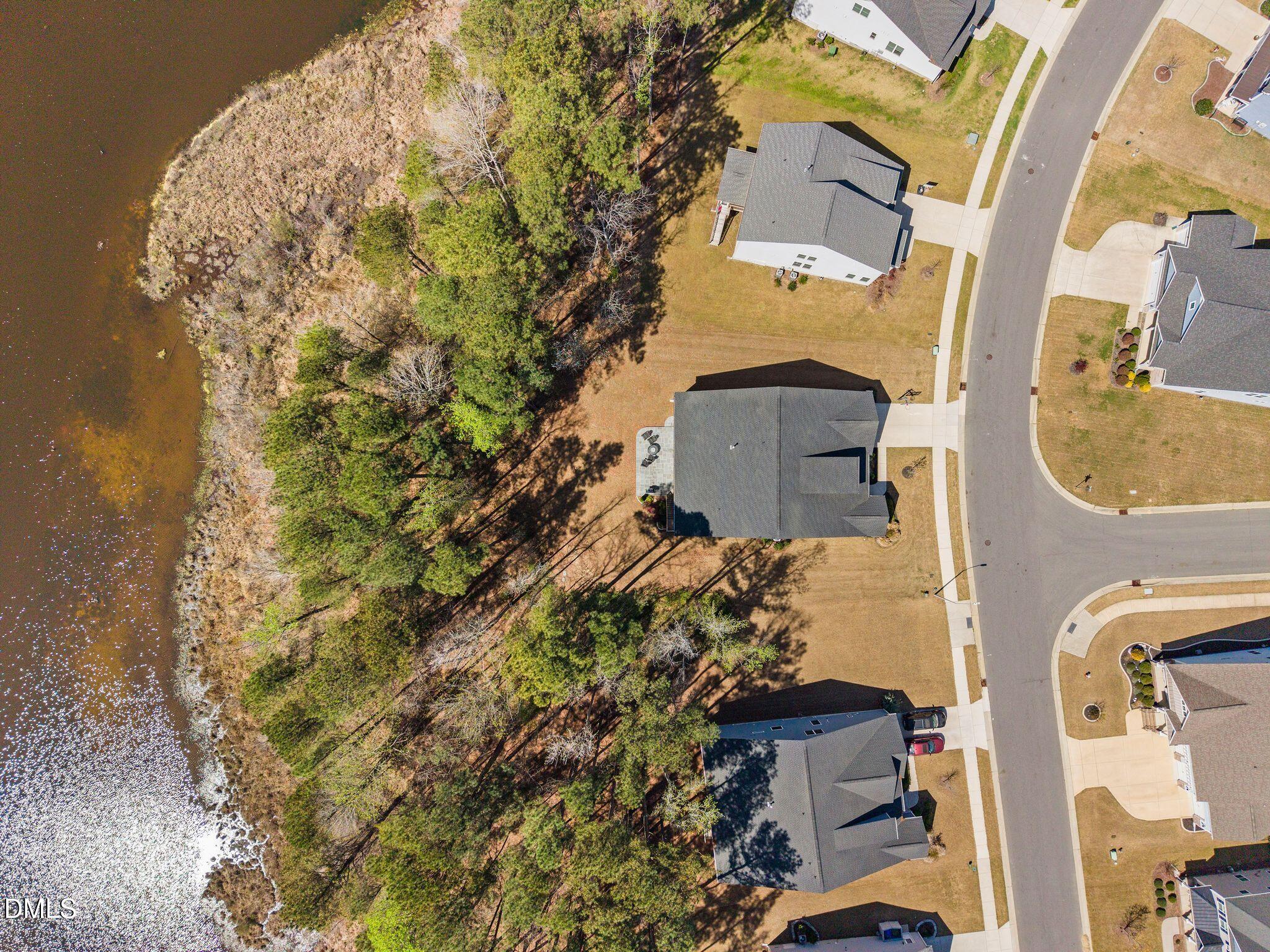 624 Long Lake Drive