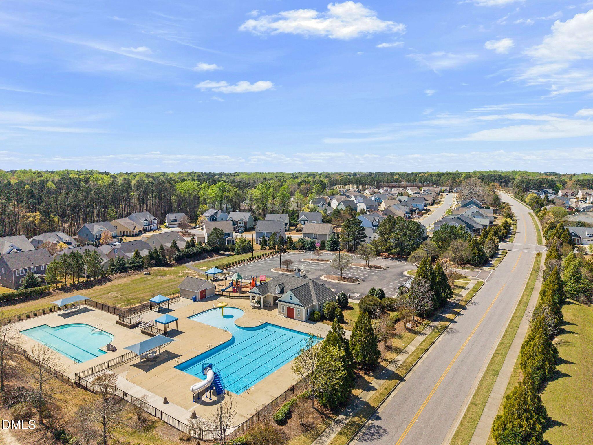 624 Long Lake Drive