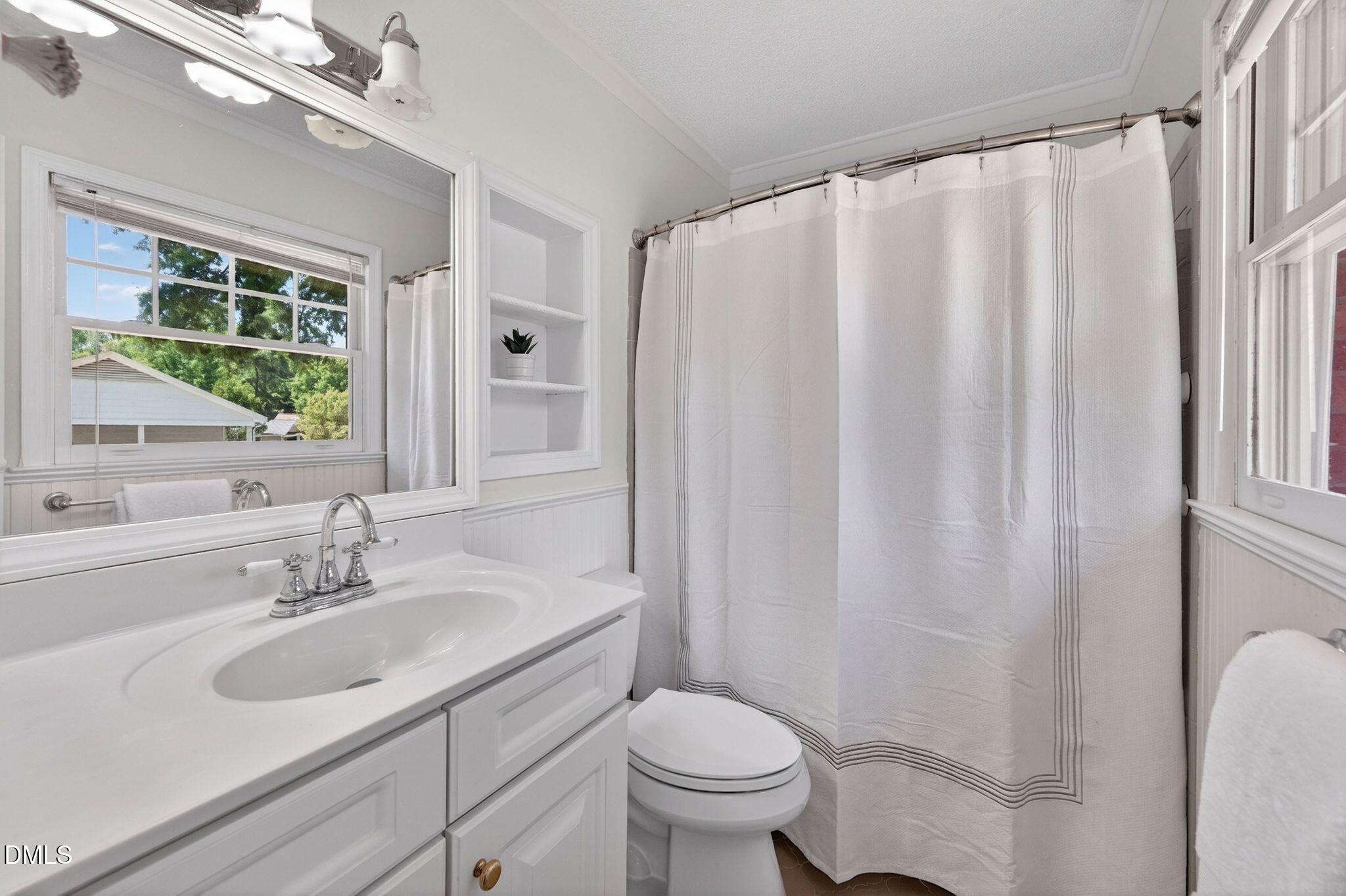 920 Laura Duncan Road