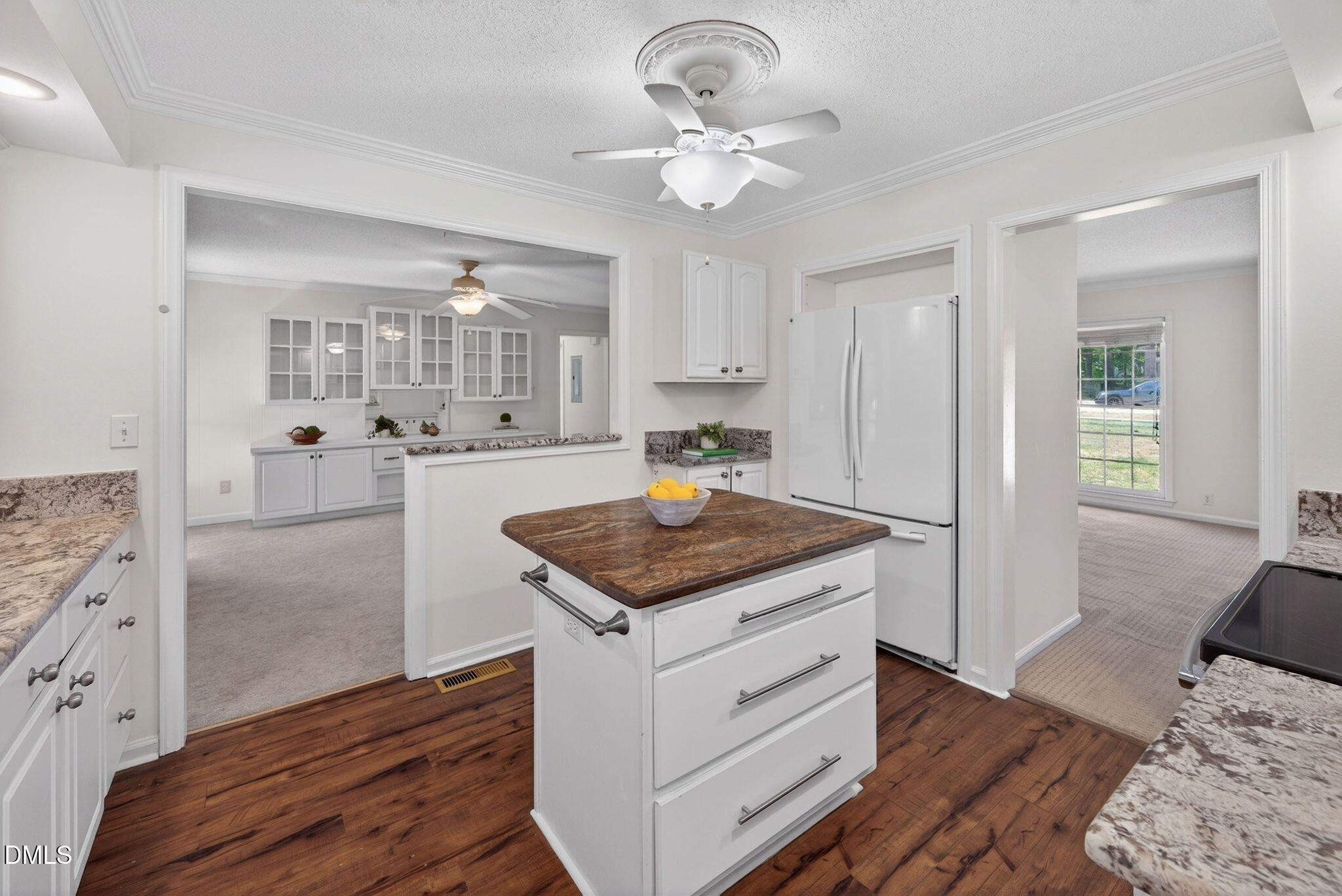 920 Laura Duncan Road