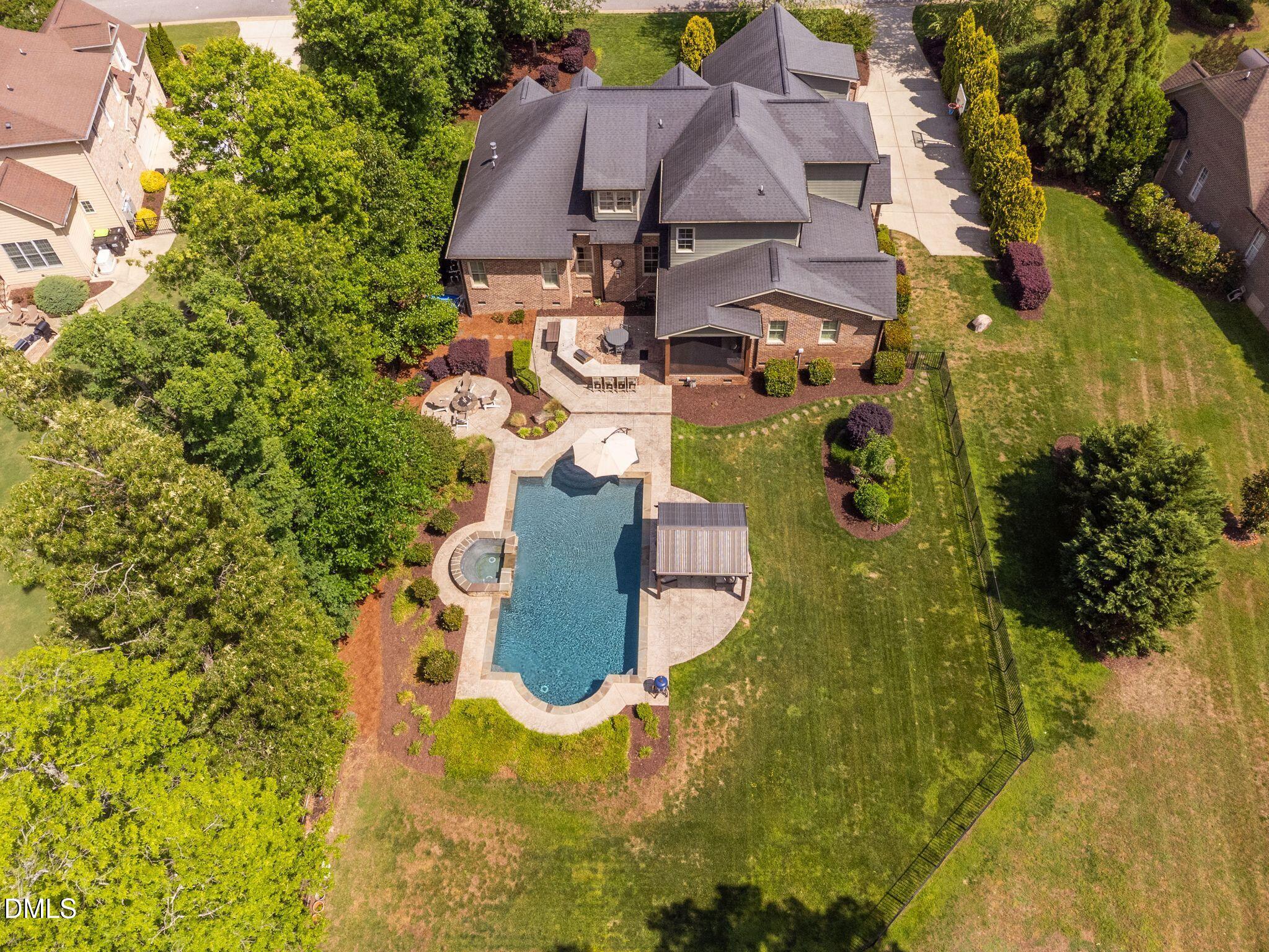 5208 Blakenbran Trail