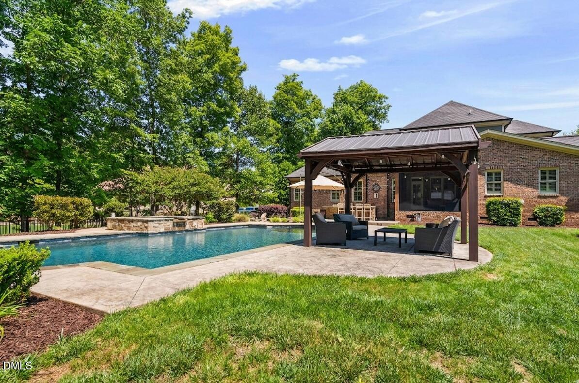 5208 Blakenbran Trail