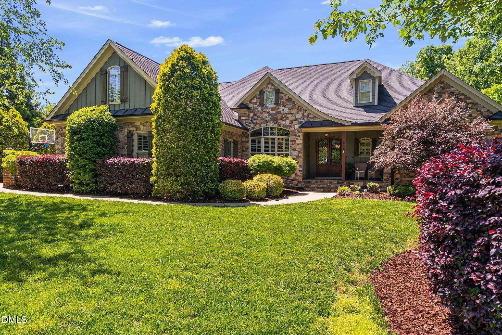 5208 Blakenbran Trail