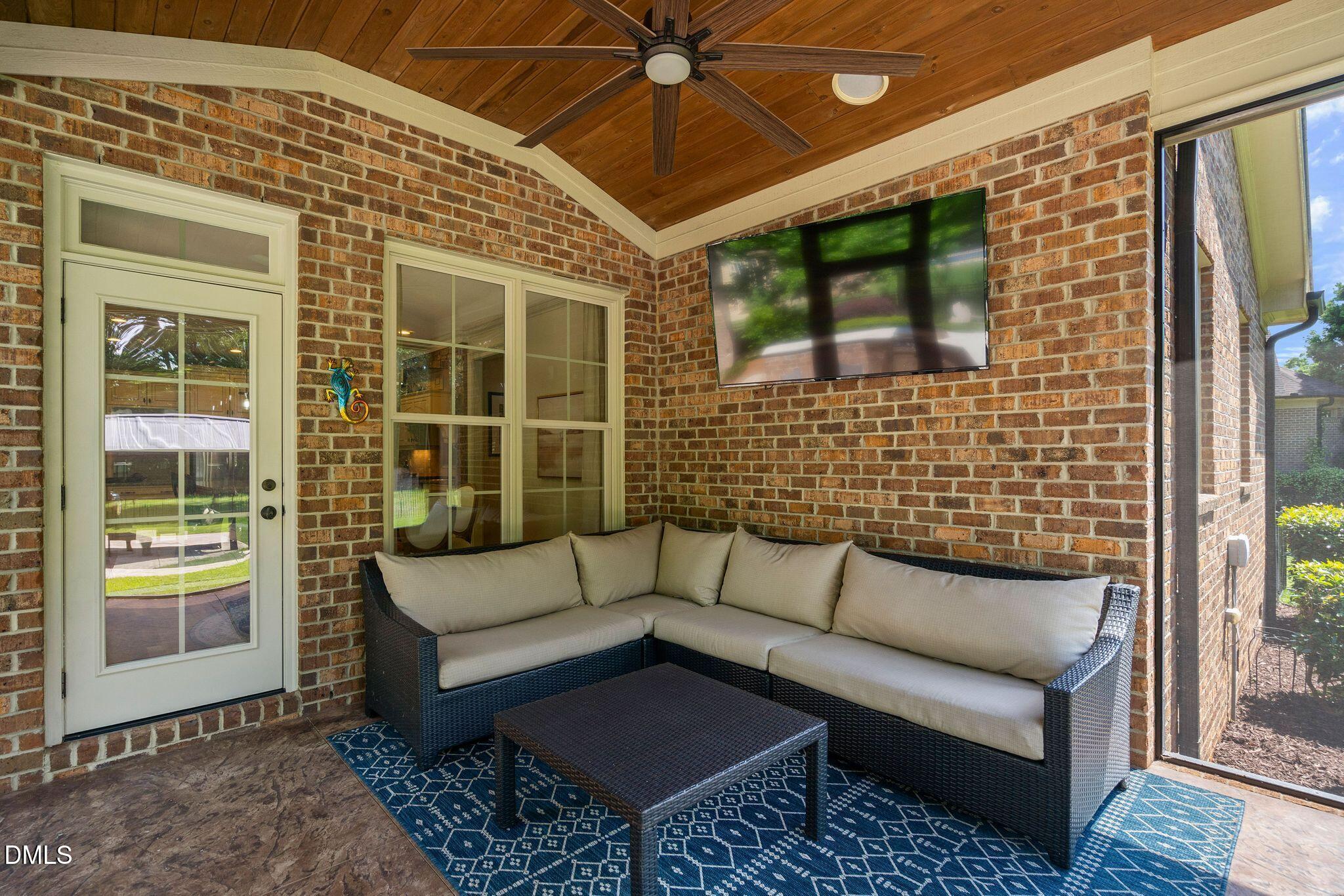 5208 Blakenbran Trail