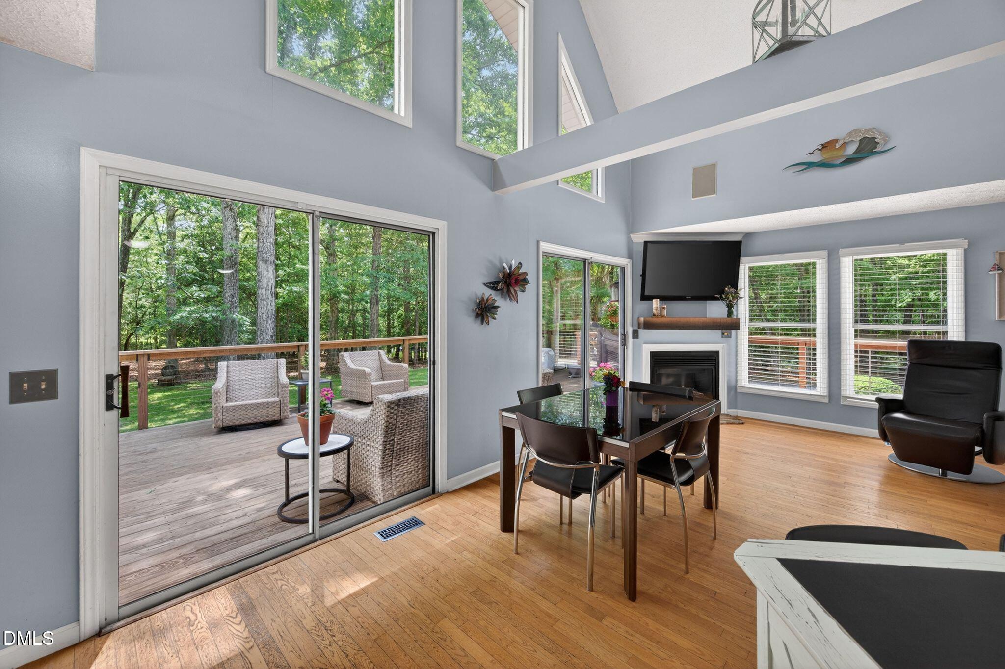 298 Forest Lane