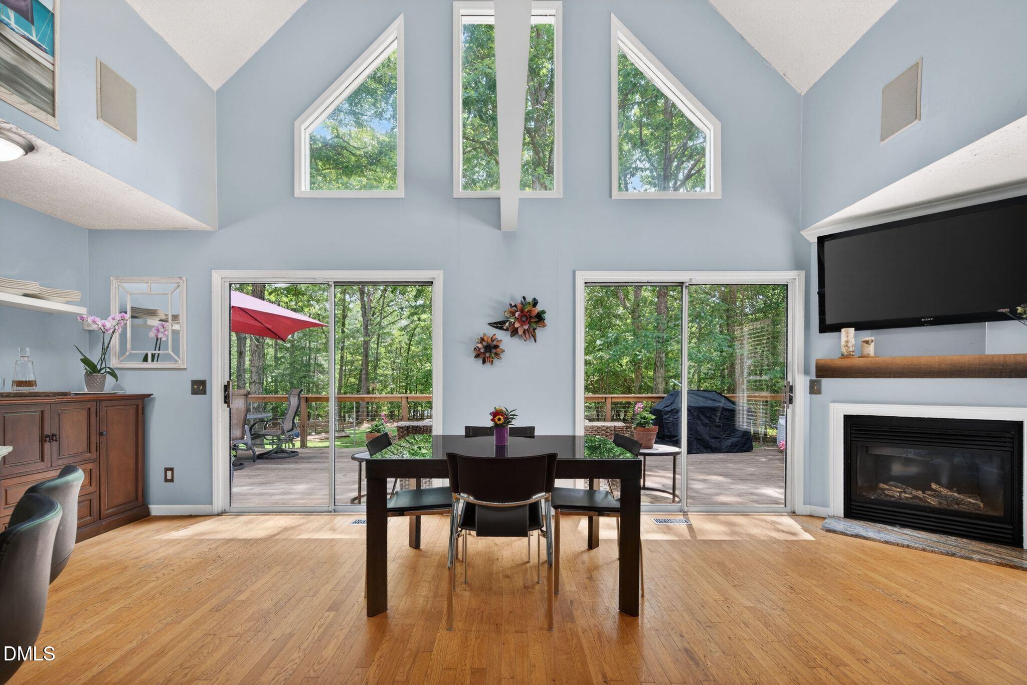 298 Forest Lane