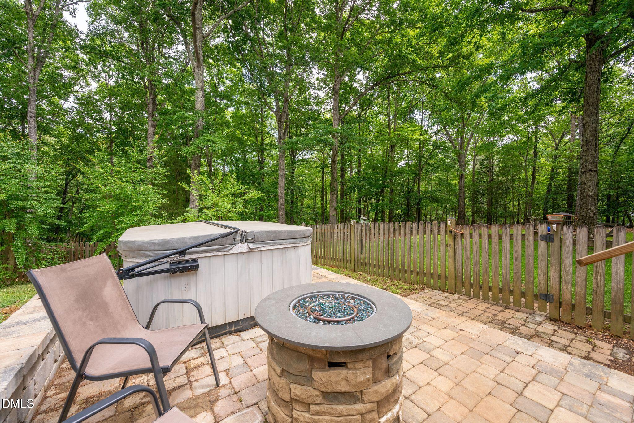 298 Forest Lane