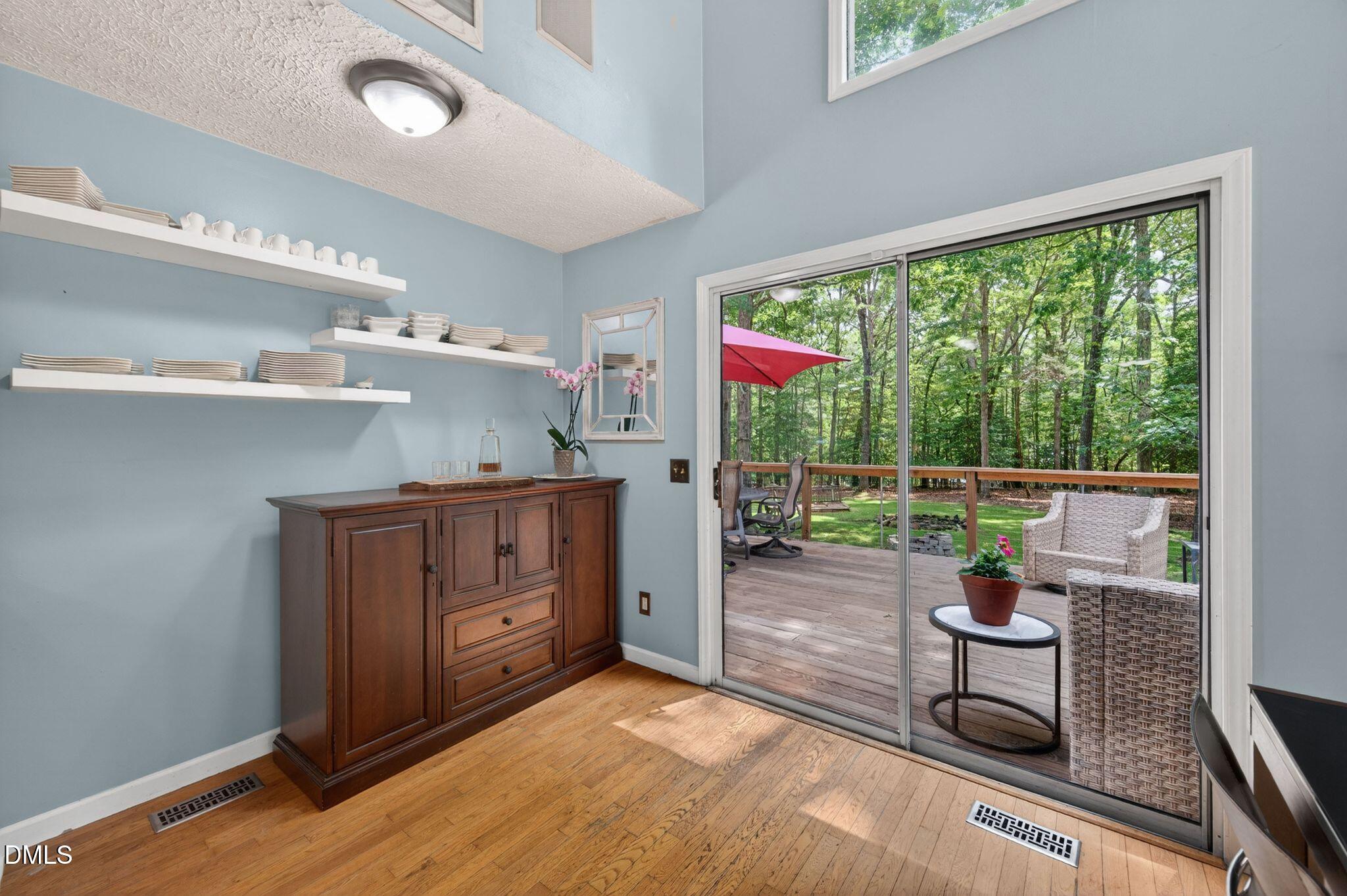 298 Forest Lane