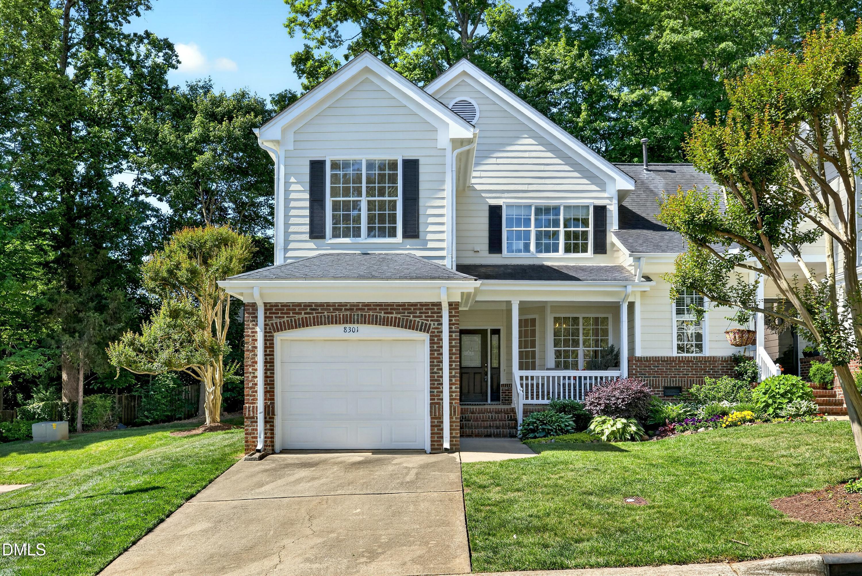 8301 Amber Leaf Court