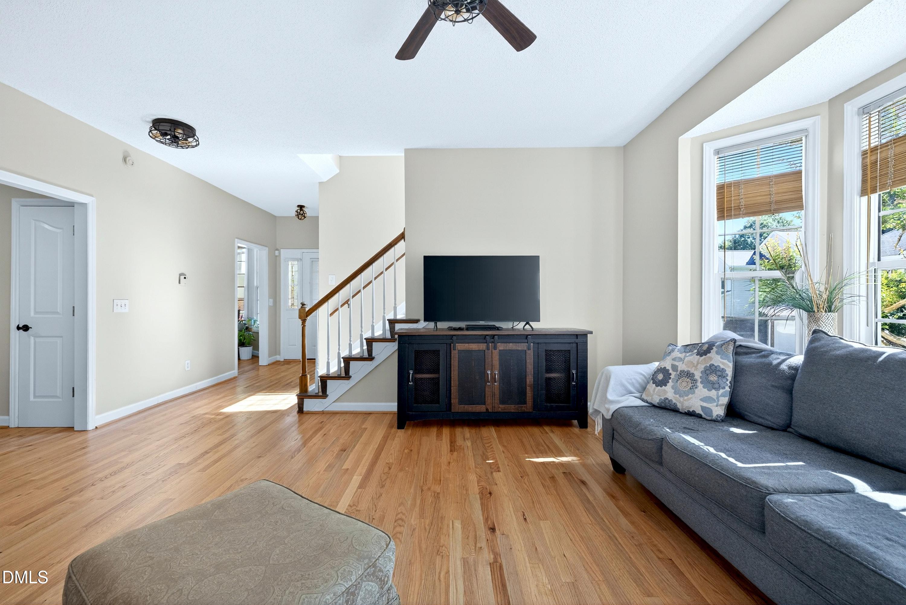 8301 Amber Leaf Court