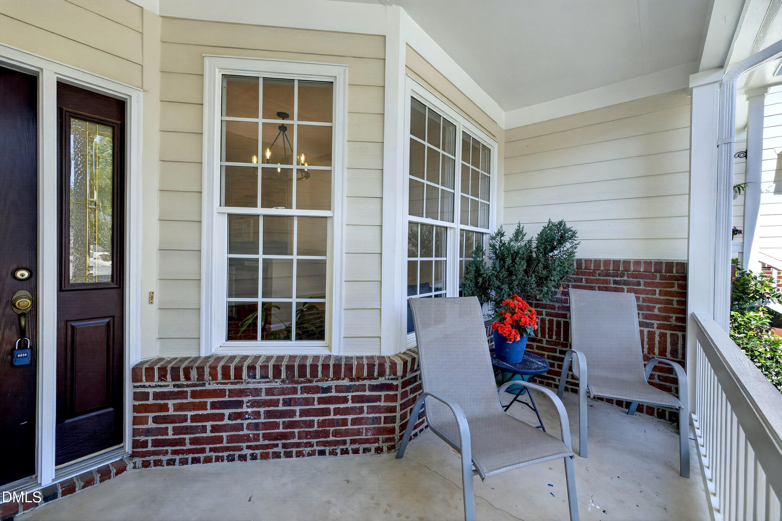 8301 Amber Leaf Court