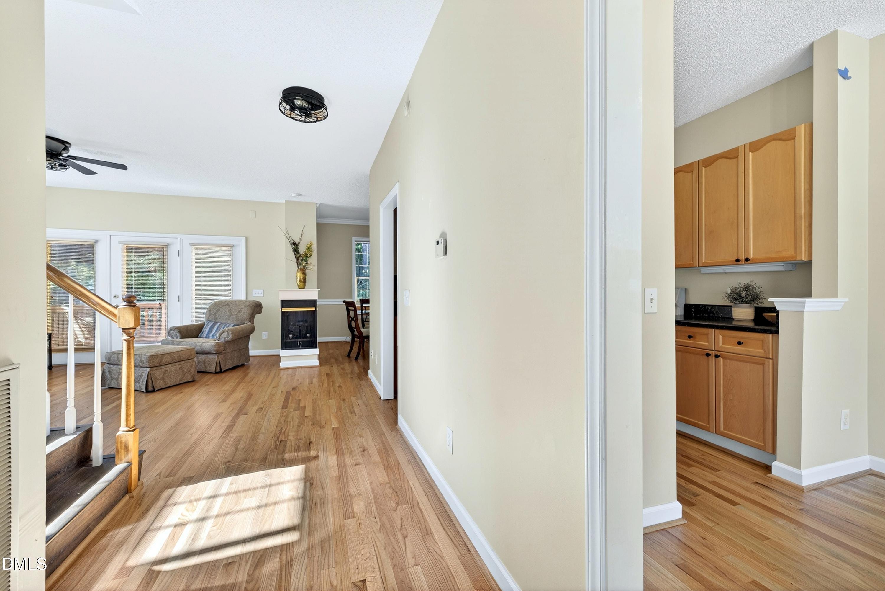 8301 Amber Leaf Court