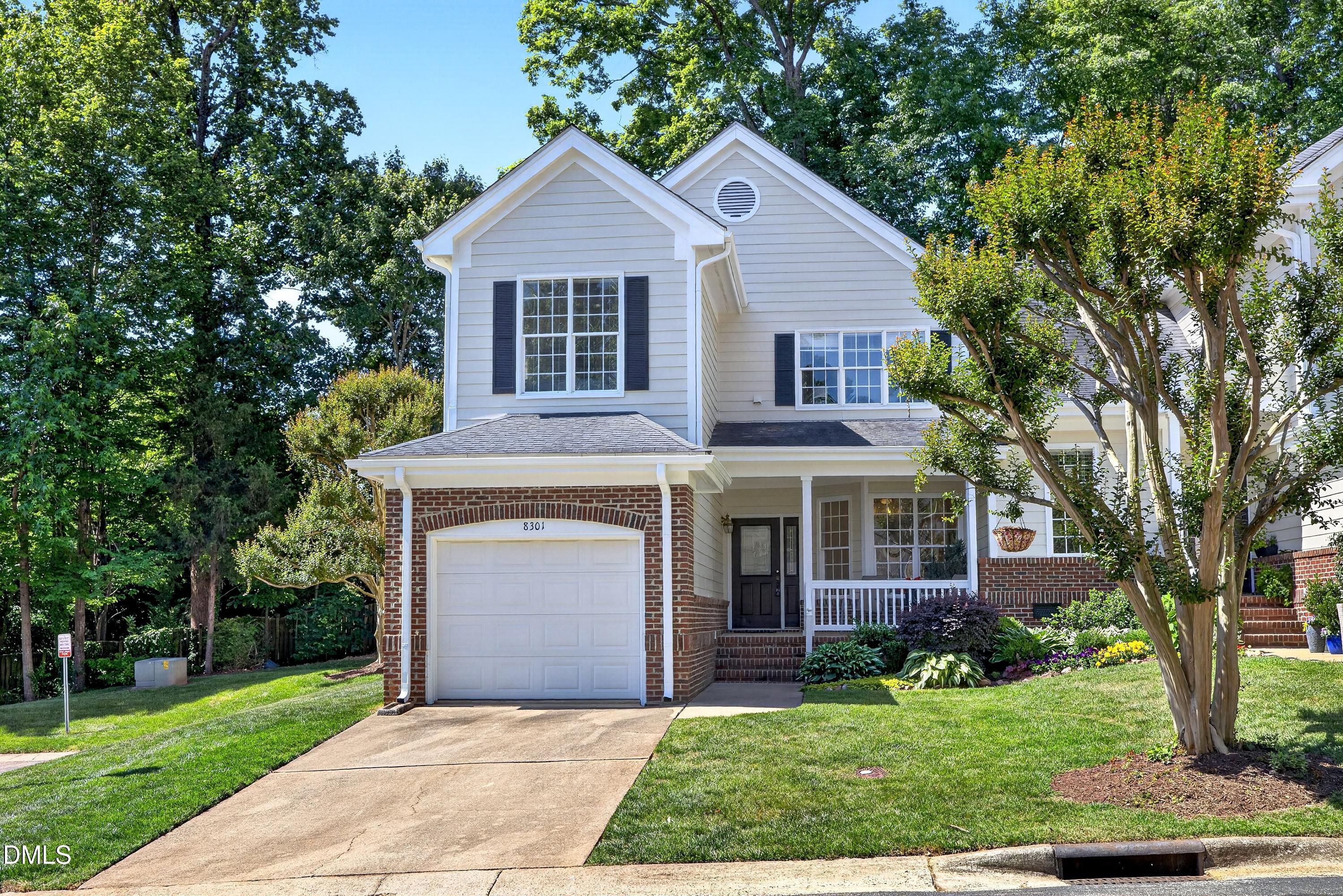 8301 Amber Leaf Court