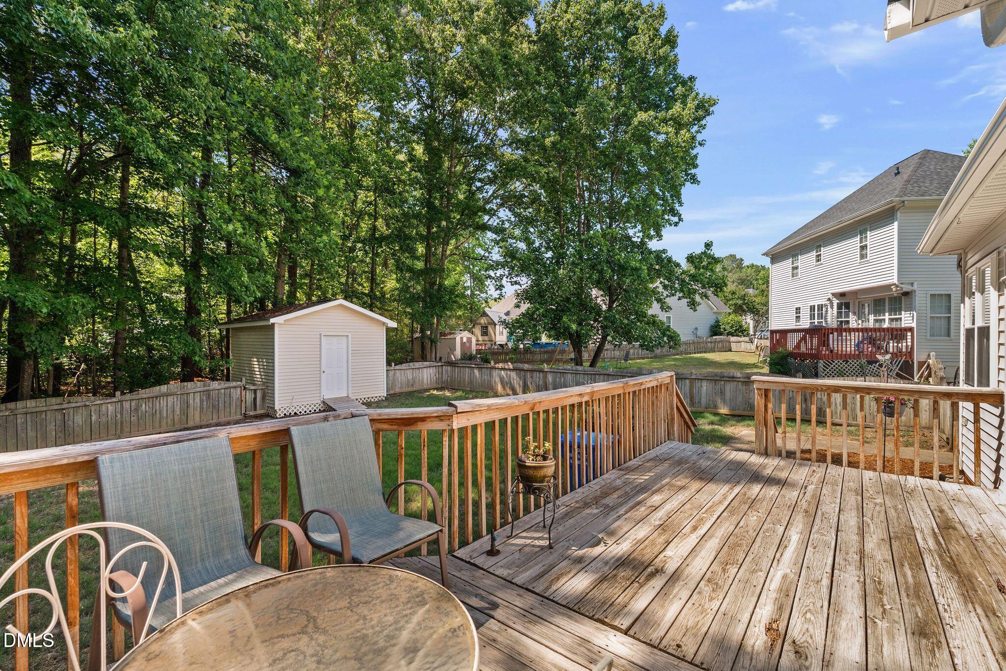 2733 Glastonbury Road