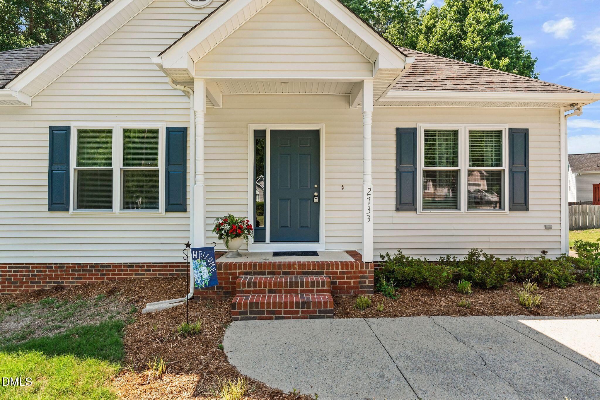 2733 Glastonbury Road