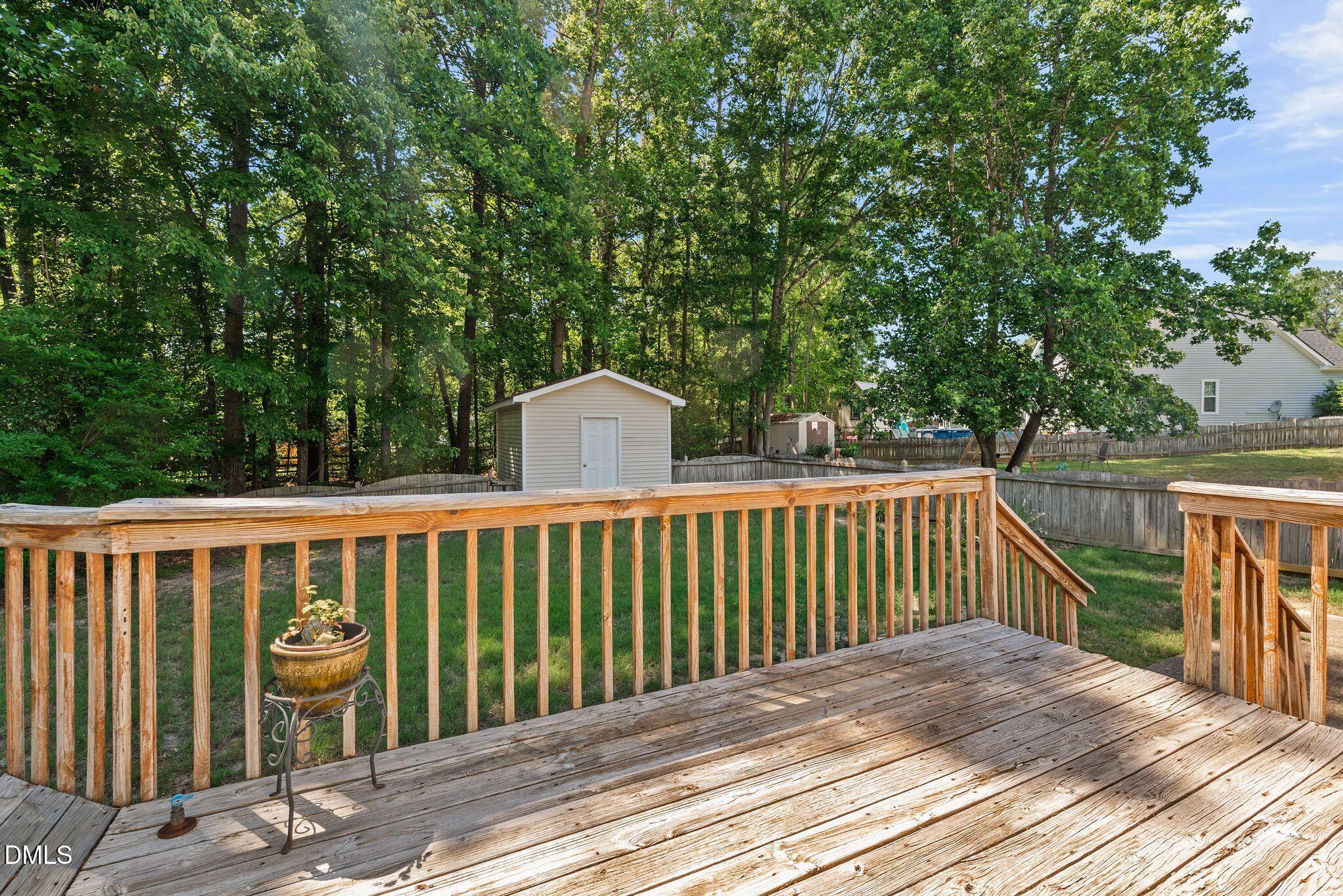 2733 Glastonbury Road