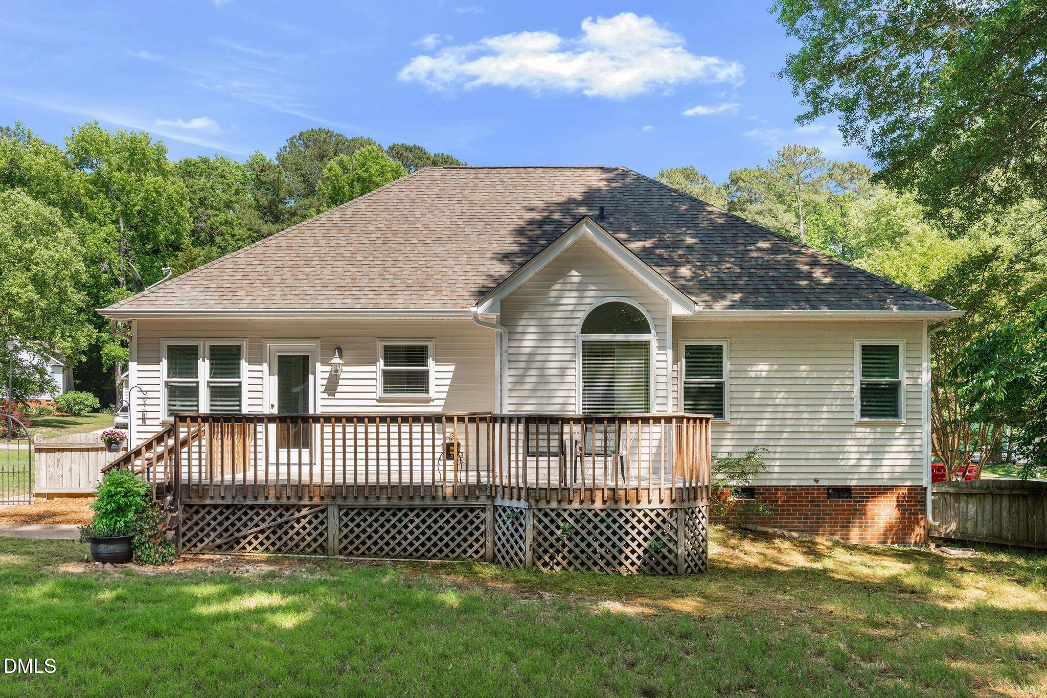 2733 Glastonbury Road