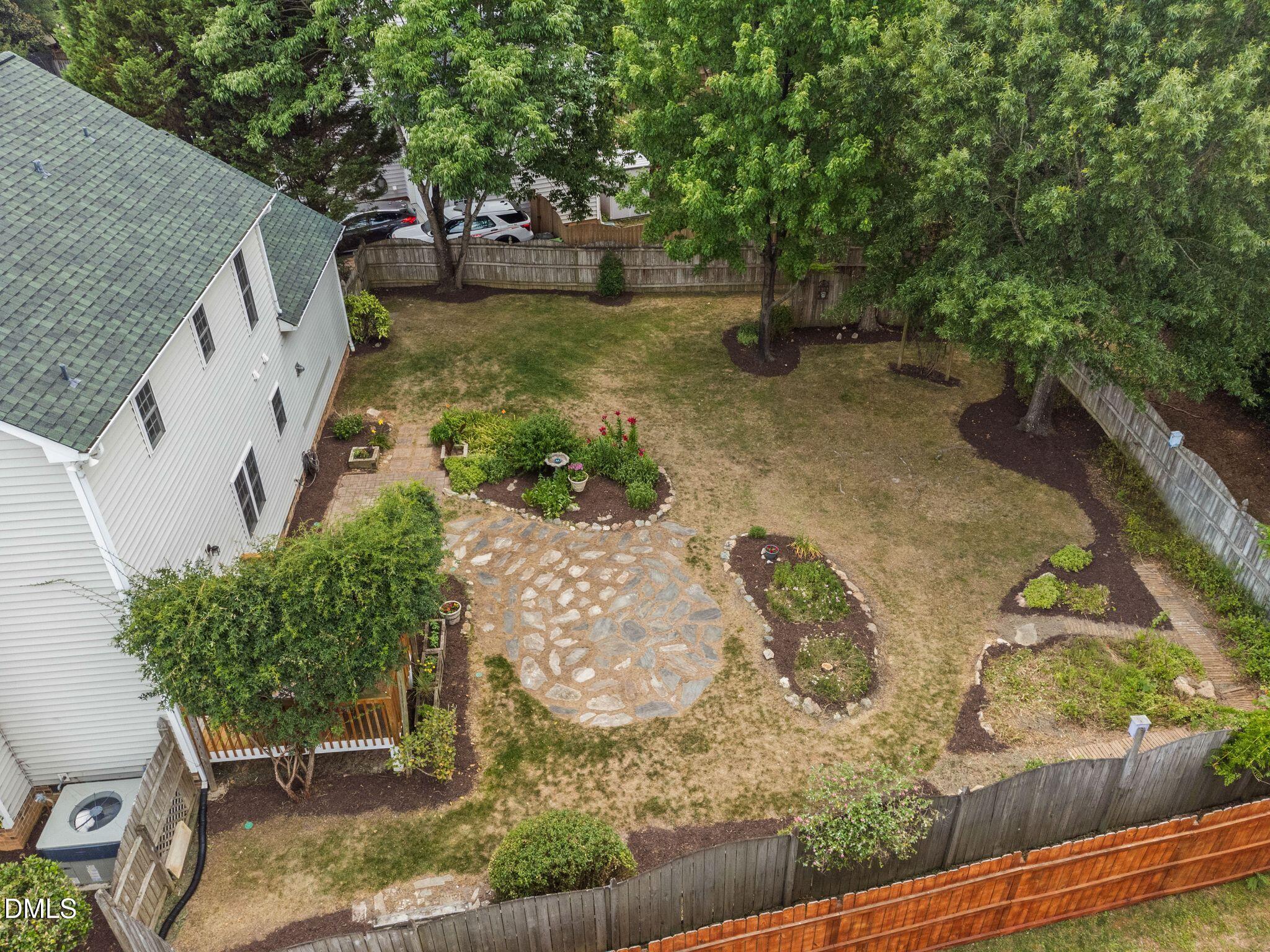 108 Grassy Ridge Court