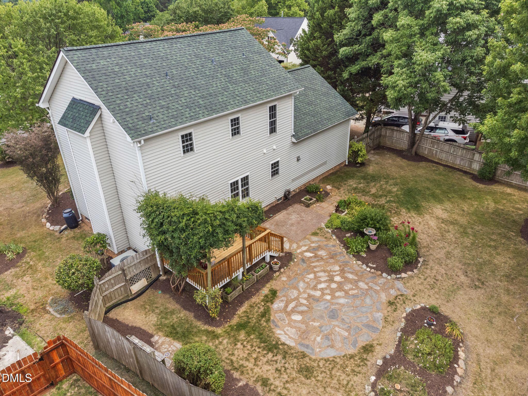 108 Grassy Ridge Court