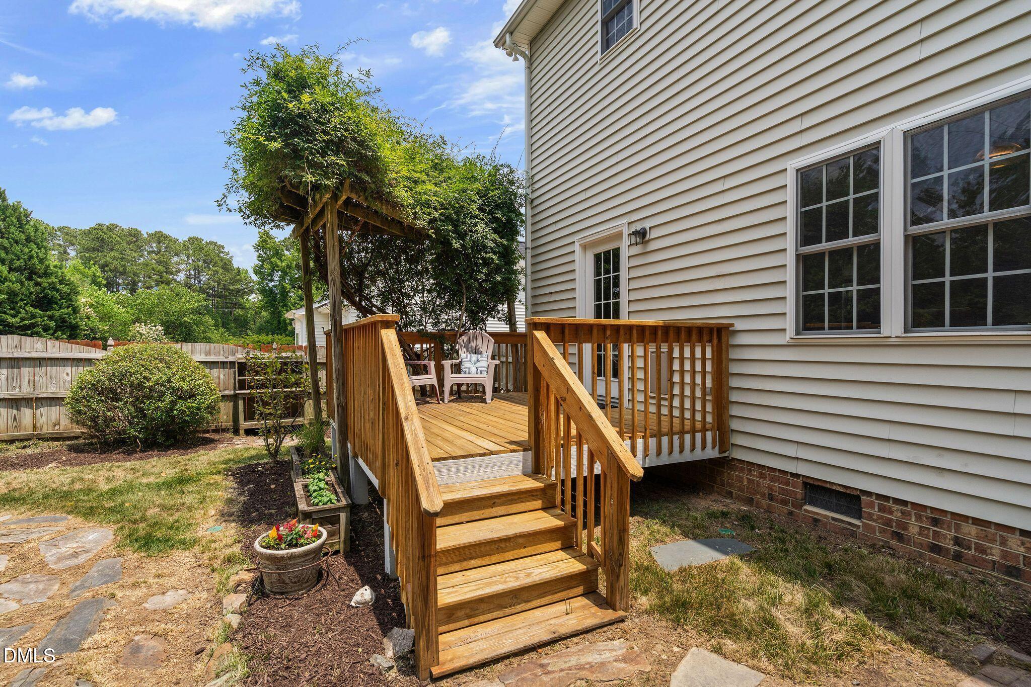 108 Grassy Ridge Court