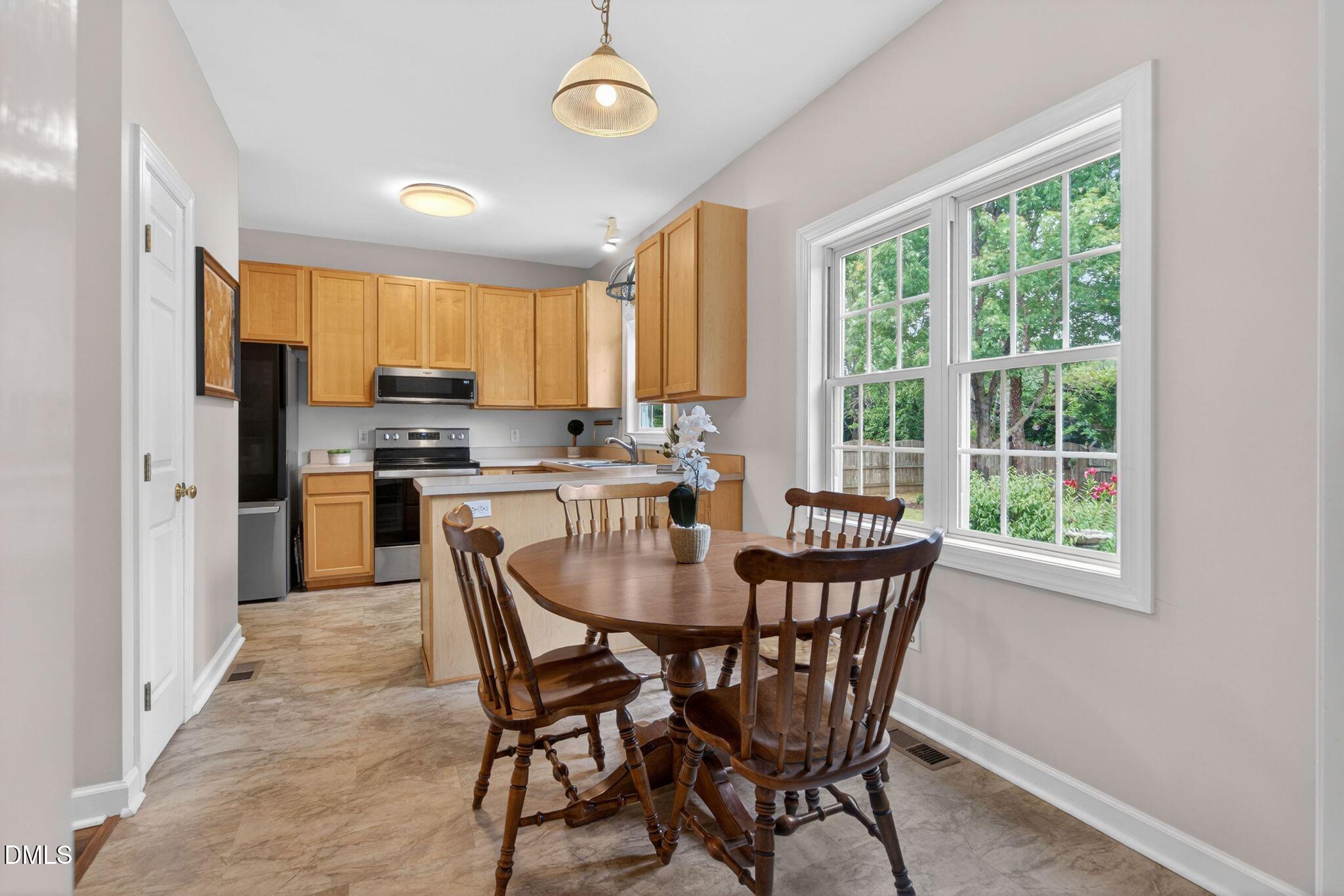 108 Grassy Ridge Court