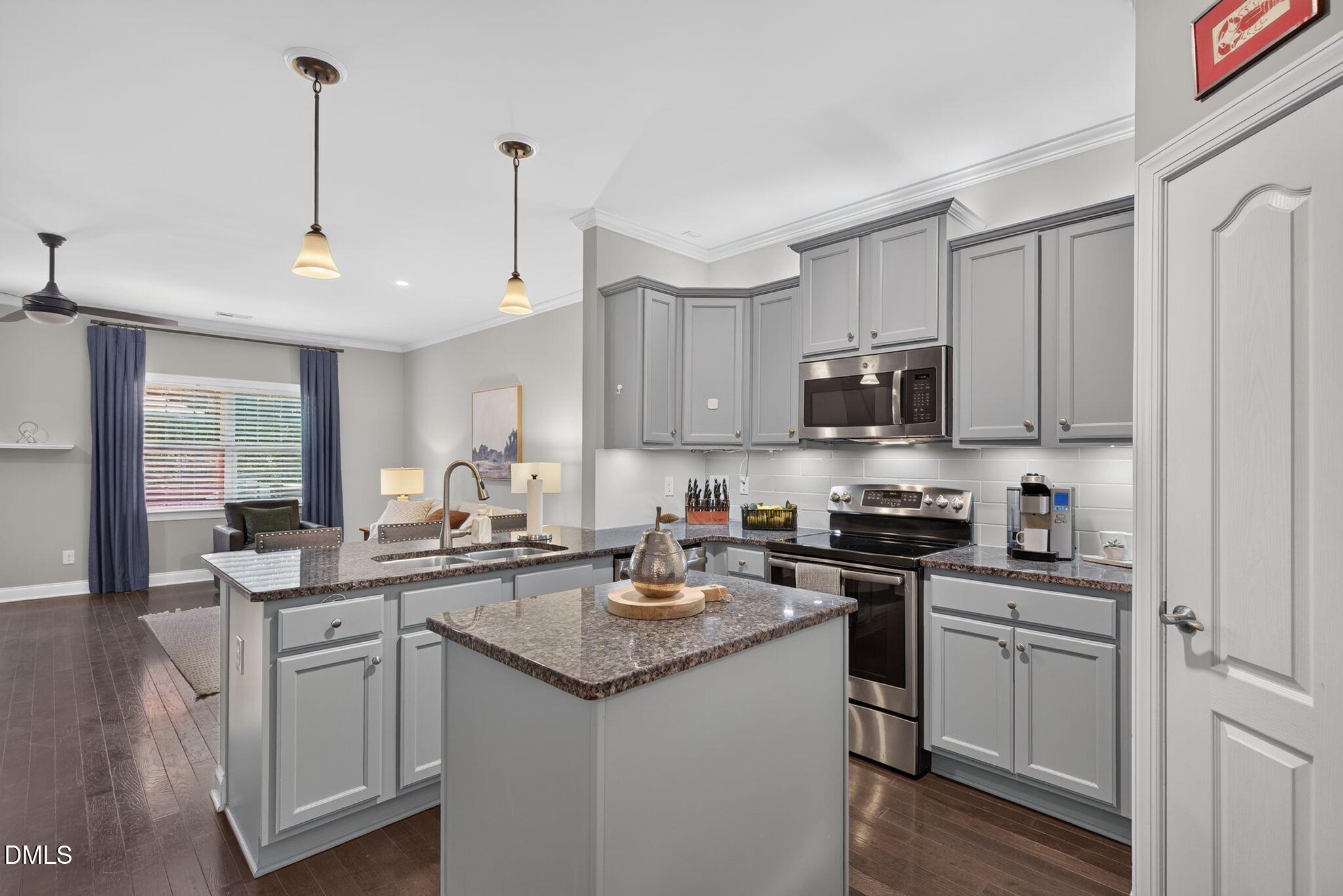 929 Shoofly Path