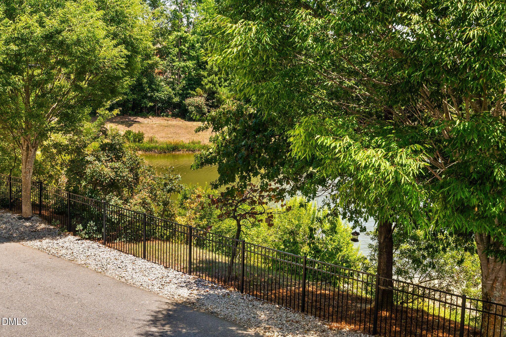 929 Shoofly Path