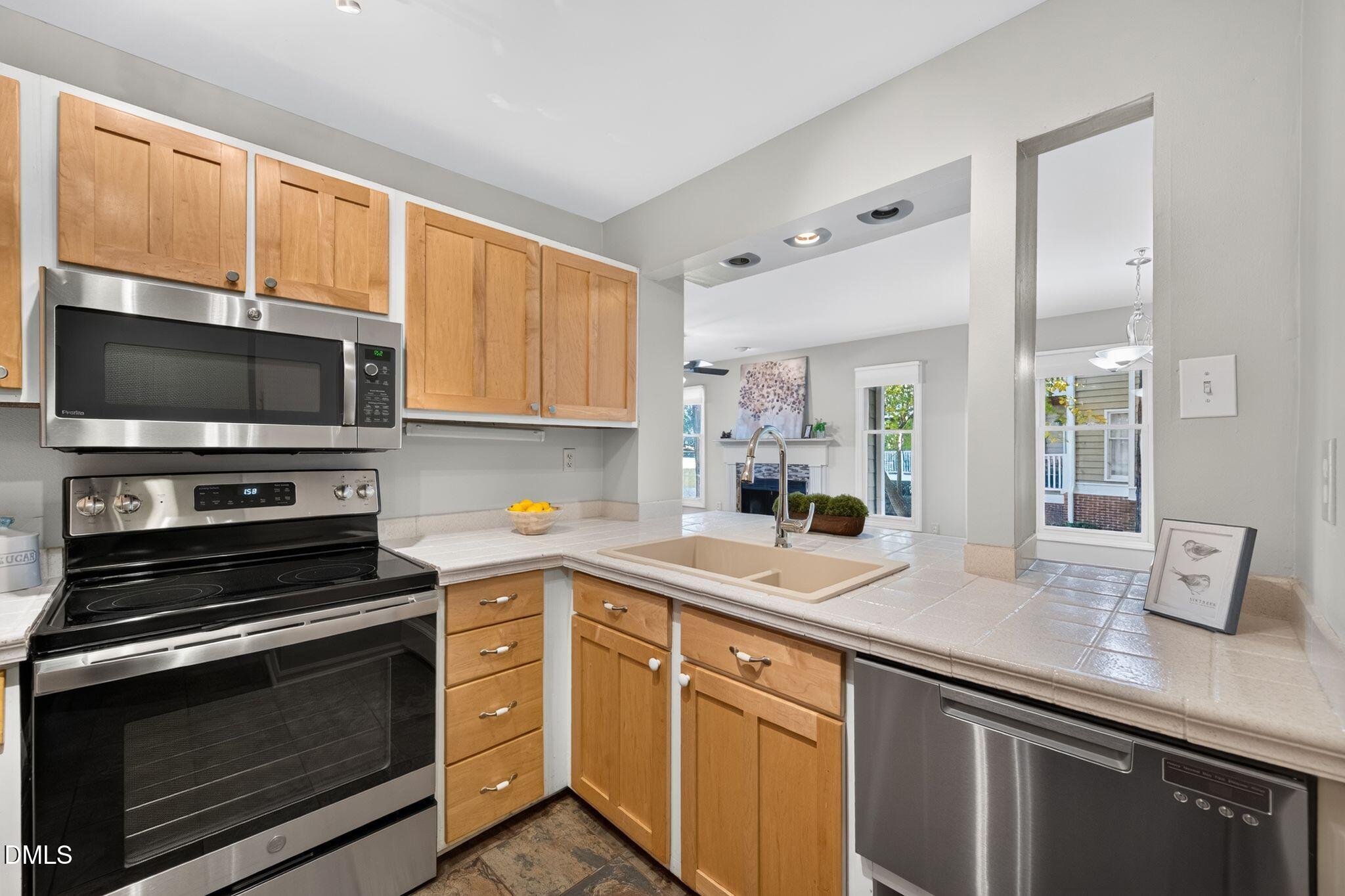 512 Springfork Drive