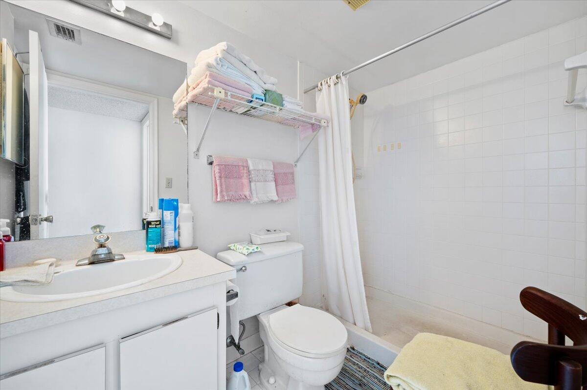 1880 N Congress Avenue Unit: 411